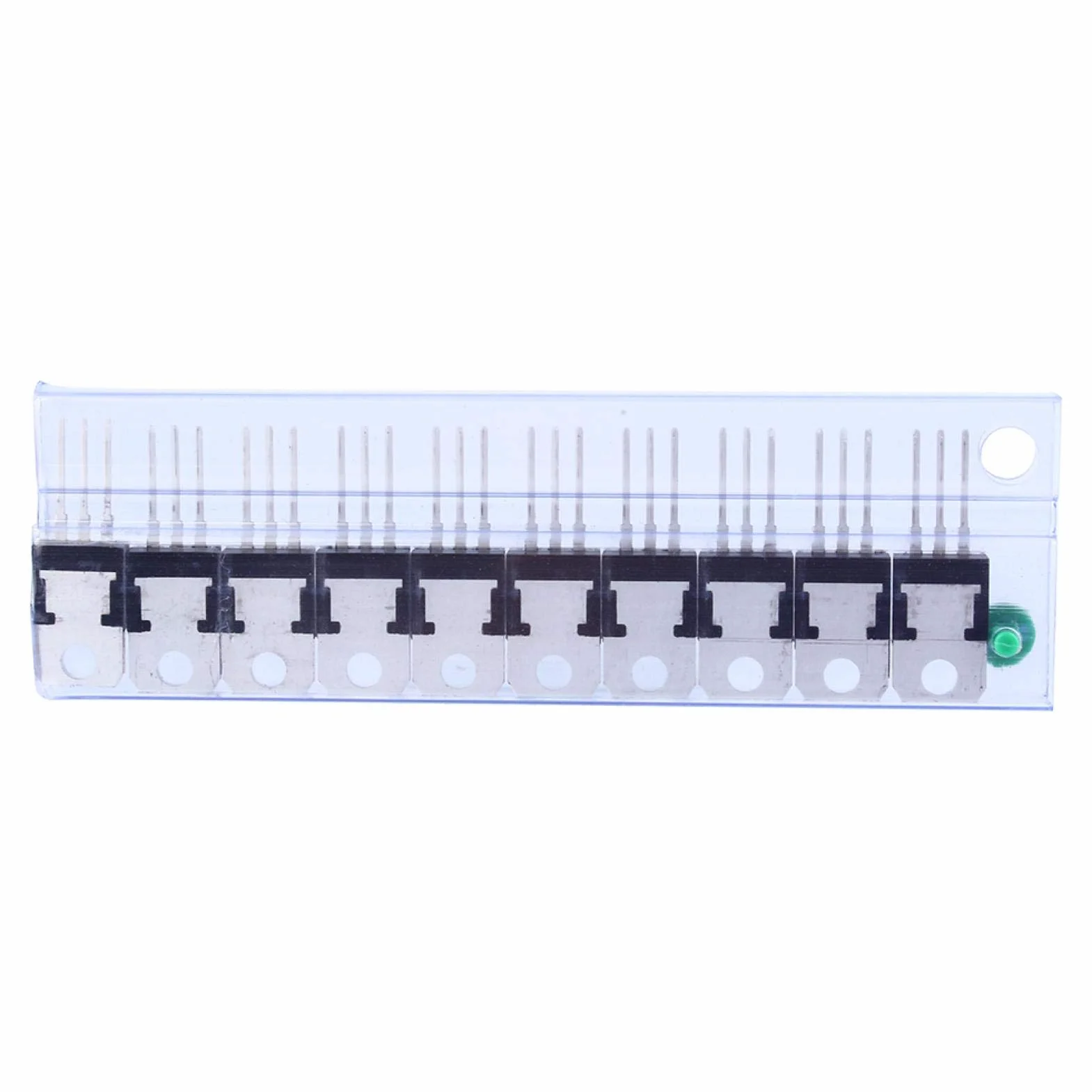 Regolatore di tensione L7805 LM7805 7805 +5V 1.5A All'ingrosso 10 pz