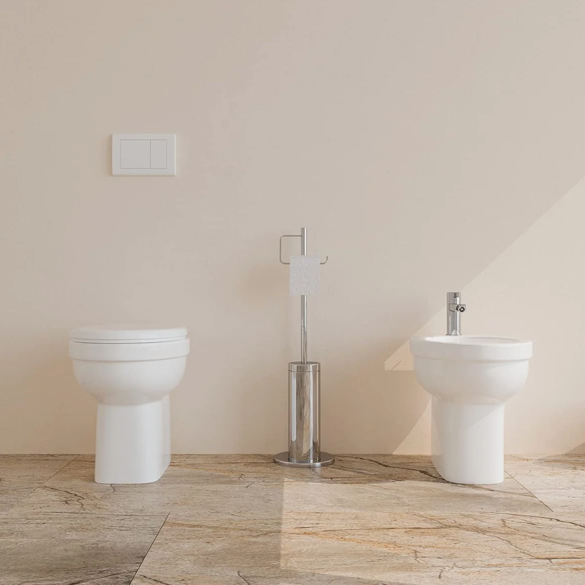 Bidet e Vaso WC in ceramica scarico a pavimento con sedile coprivaso Venezia