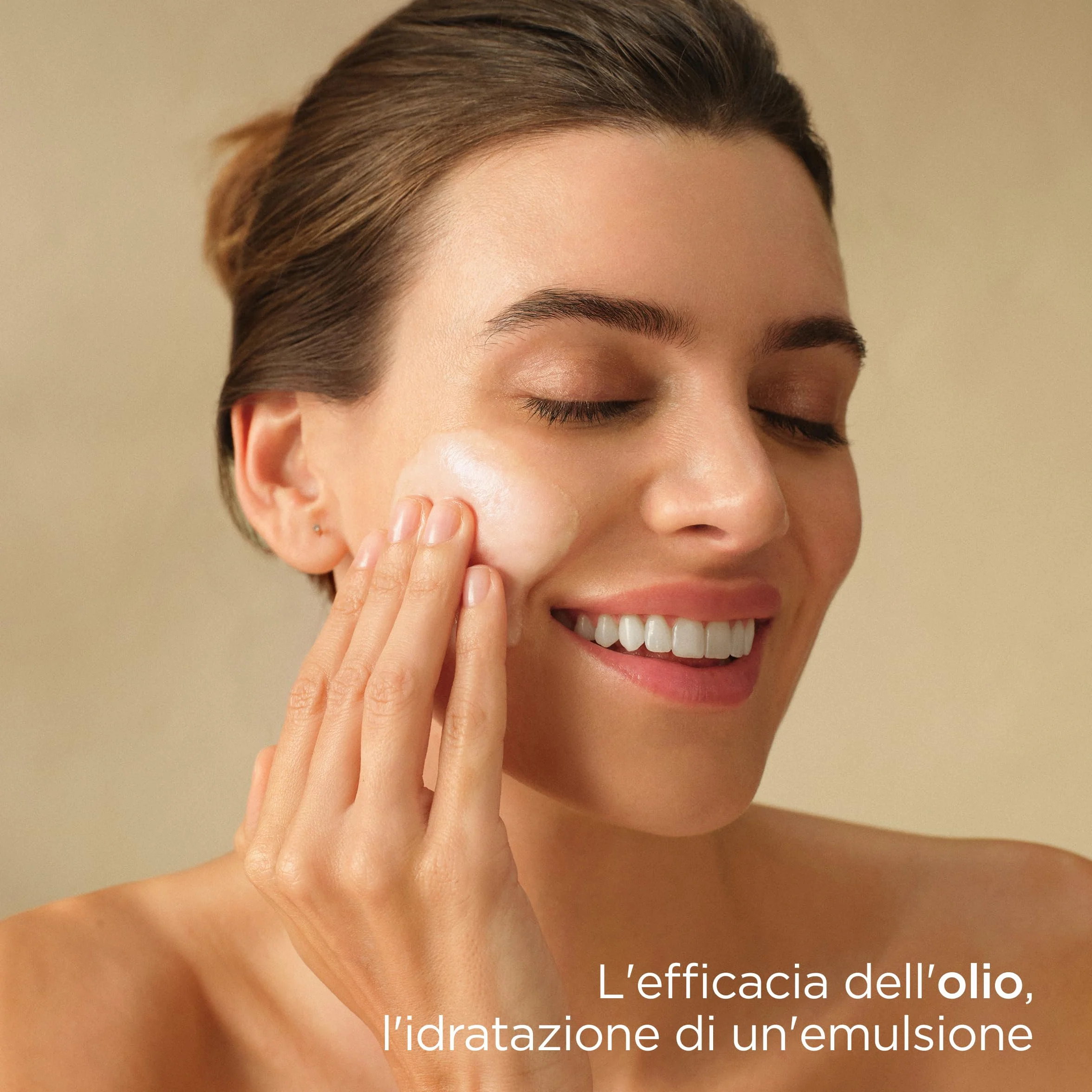 ISDIN Isdinceutics Essential Cleansing 200 ml | Olio Detergente Viso Delicato e Leggero, Texture Olio-in-Latte | Rimuove Trucco e Crema Solare | 85% di Ingredienti di Origine Naturale