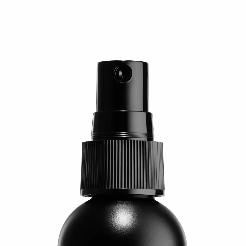 NYX Professional Makeup Setting Spray, Formula fissante leggera a lunga tenuta, Finish matte, Confezione da 2, 60 ml