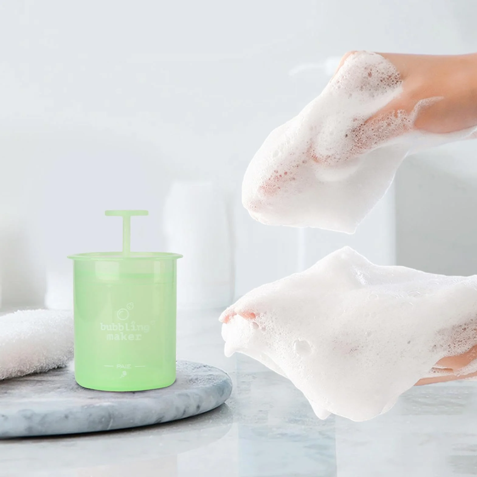 Schiumatore per sapone, Schiumatore detergente, Bottiglie schiumogene per la pulizia del viso Bubble Foamer, Strumento ergonomico per la pulizia del viso, creatore di schiuma detergente per la cura de