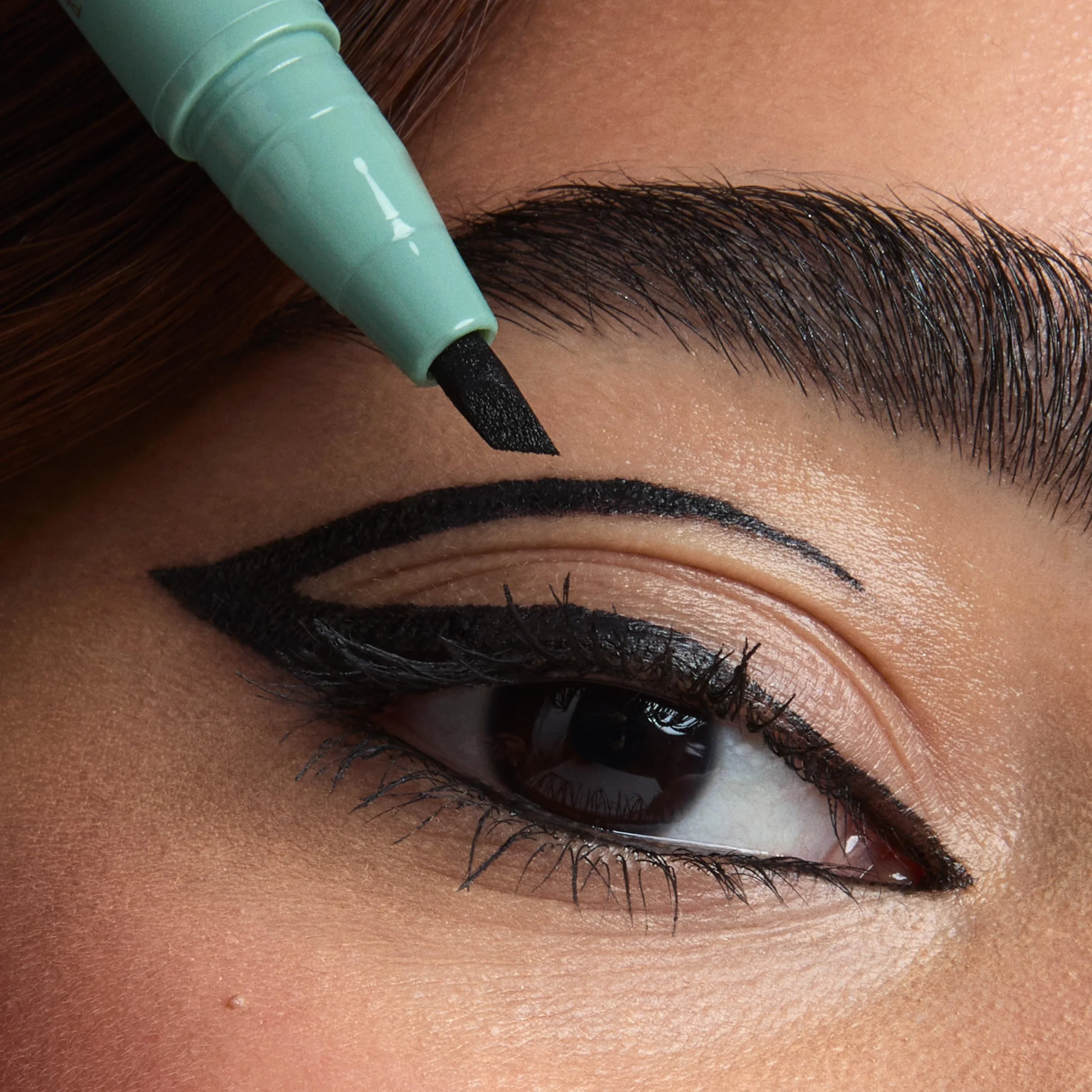 KIKO Milano Threads Of Time Dramatic Eyes Trio, Gift Set Occhi: Matita Kajal, Mascara E Eyeliner Doppio