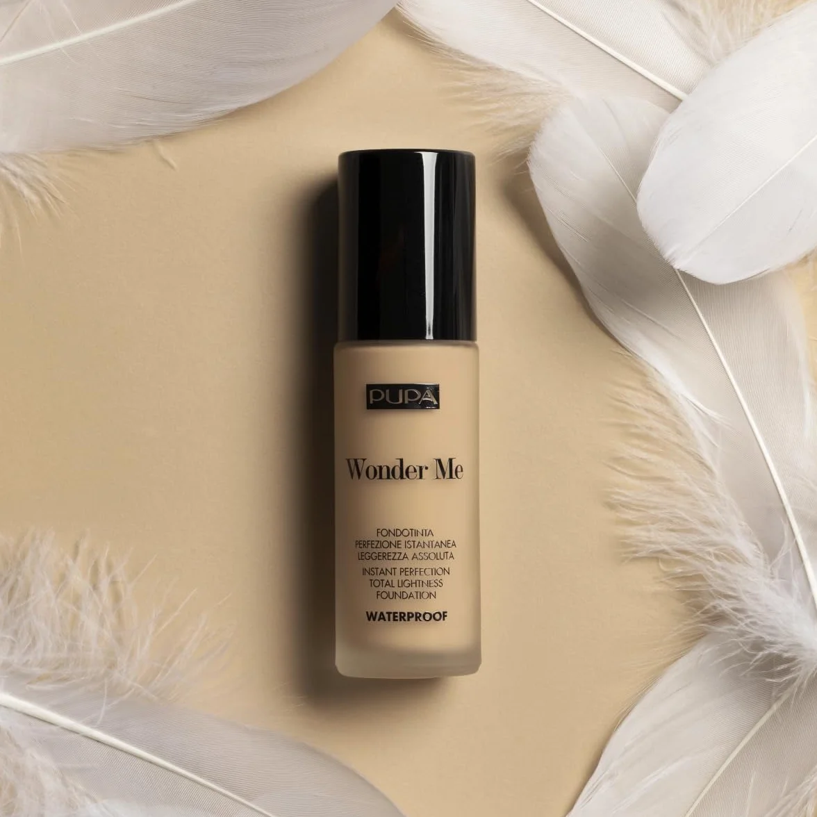 Pupa Fondotinta Fluido Waterproof Wonder Me (030 Medium Beige Neutral) - Fondotinta Perfezione istantanea e Leggerezza assoluta, lunga Durata, resiste all’Acqua e all’Umidità - Formato 30 ml