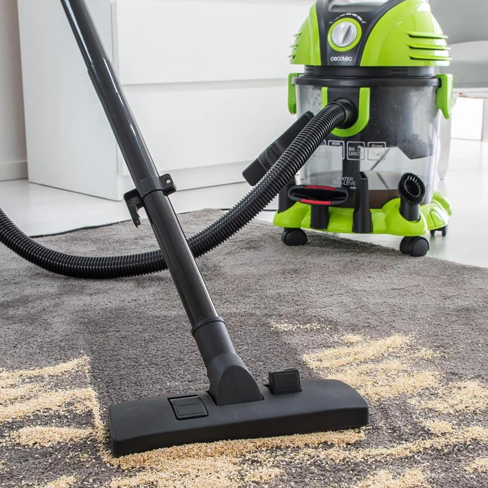 Cecotec Aspiratutto Solidi Liquidi Wet&Dry T 1200W 7m Raggio 15L Filtro Hepa Soffiatore 5 Accessori