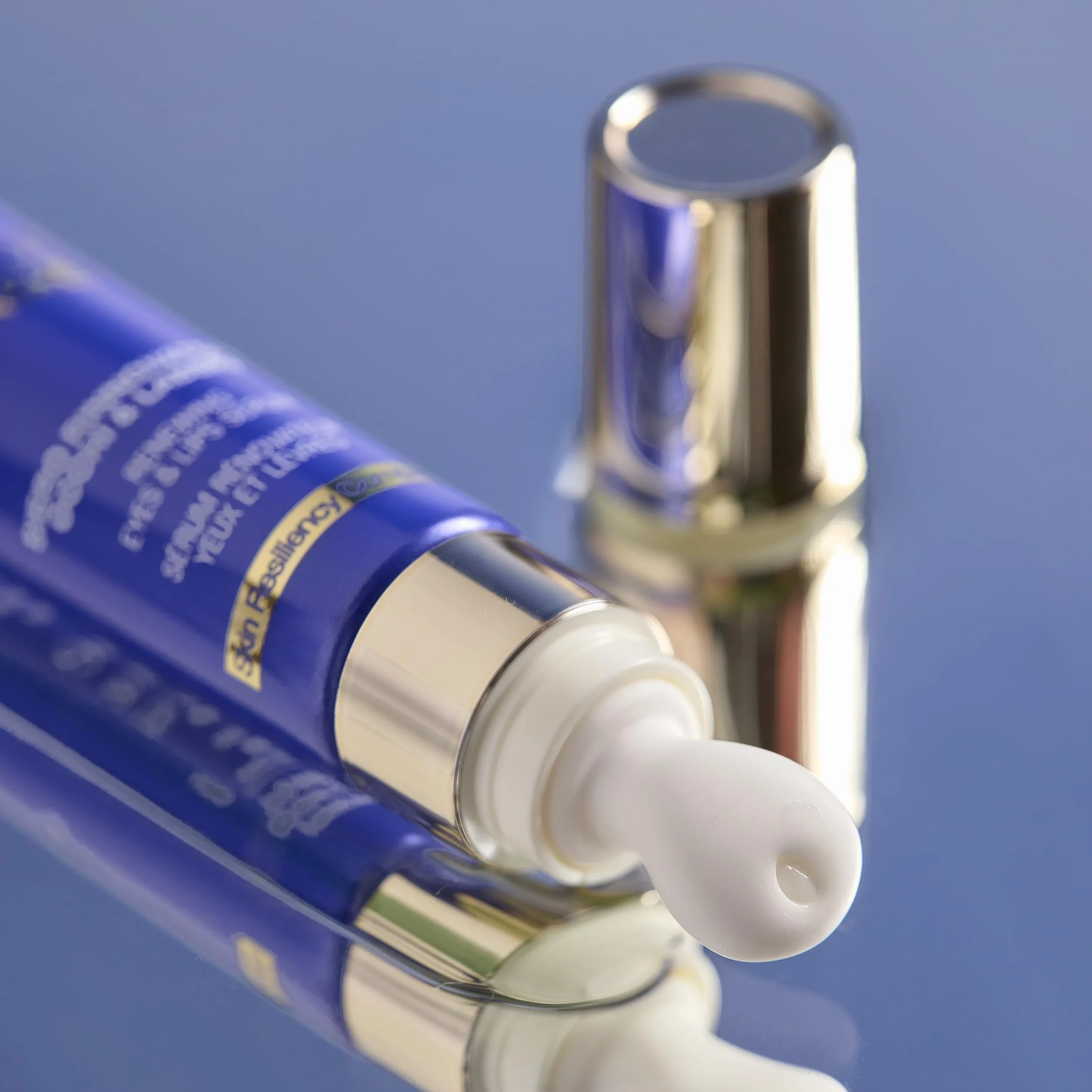 Bionike Defence My Age - Siero Rinnovatore Occhi e Labbra Anti Age con Burro di Karitè per Pelli Sensibili, Leviga e Nutre la Pelle, Dona Elasticità e Idratazione, 15 ml