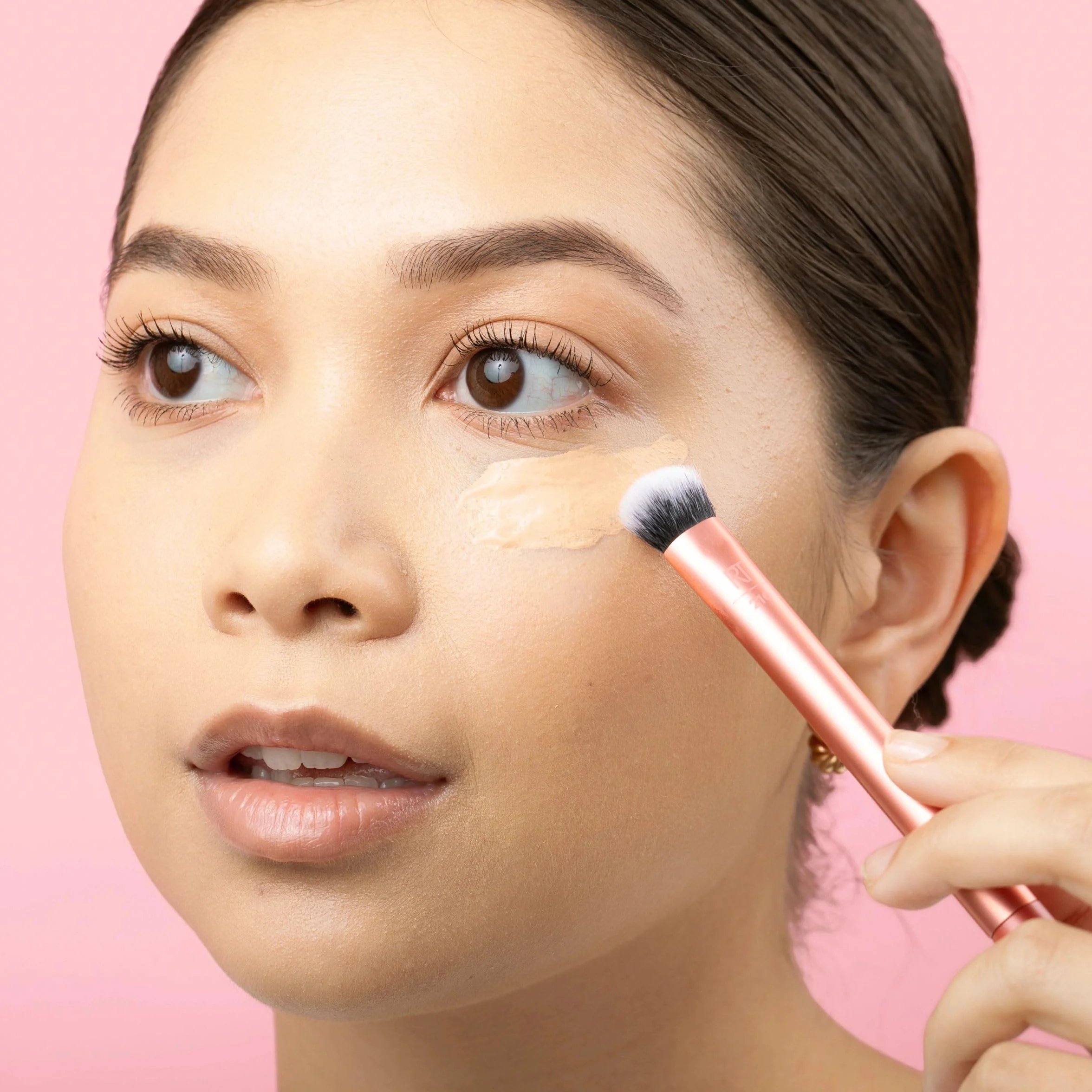 Real Techniques Pennello per Correttore, Expert Concealer
