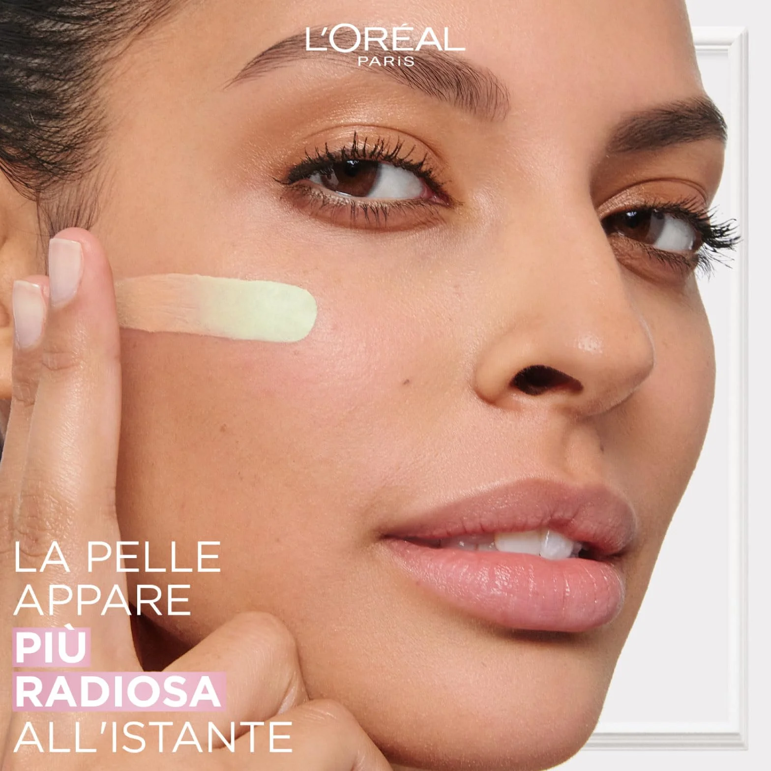 L'Oréal Paris Magic CC Cream 24H Crema Verde Idratante Anti-Rossore 5in1 Universal Shade Effetto Pelle Vellutata a Lunga Durata - 2 Flaconi da 30ml