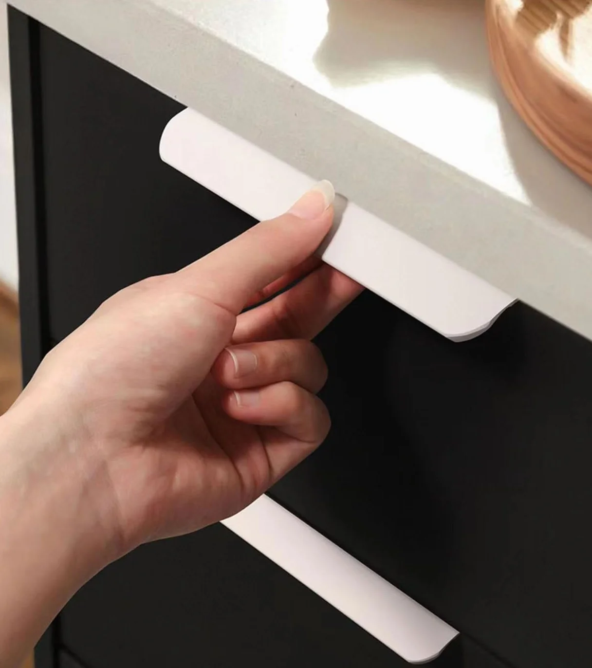 Maniglie per mobili invisibili 8 cm Bianco 4 pezzi con bordo arrotondato