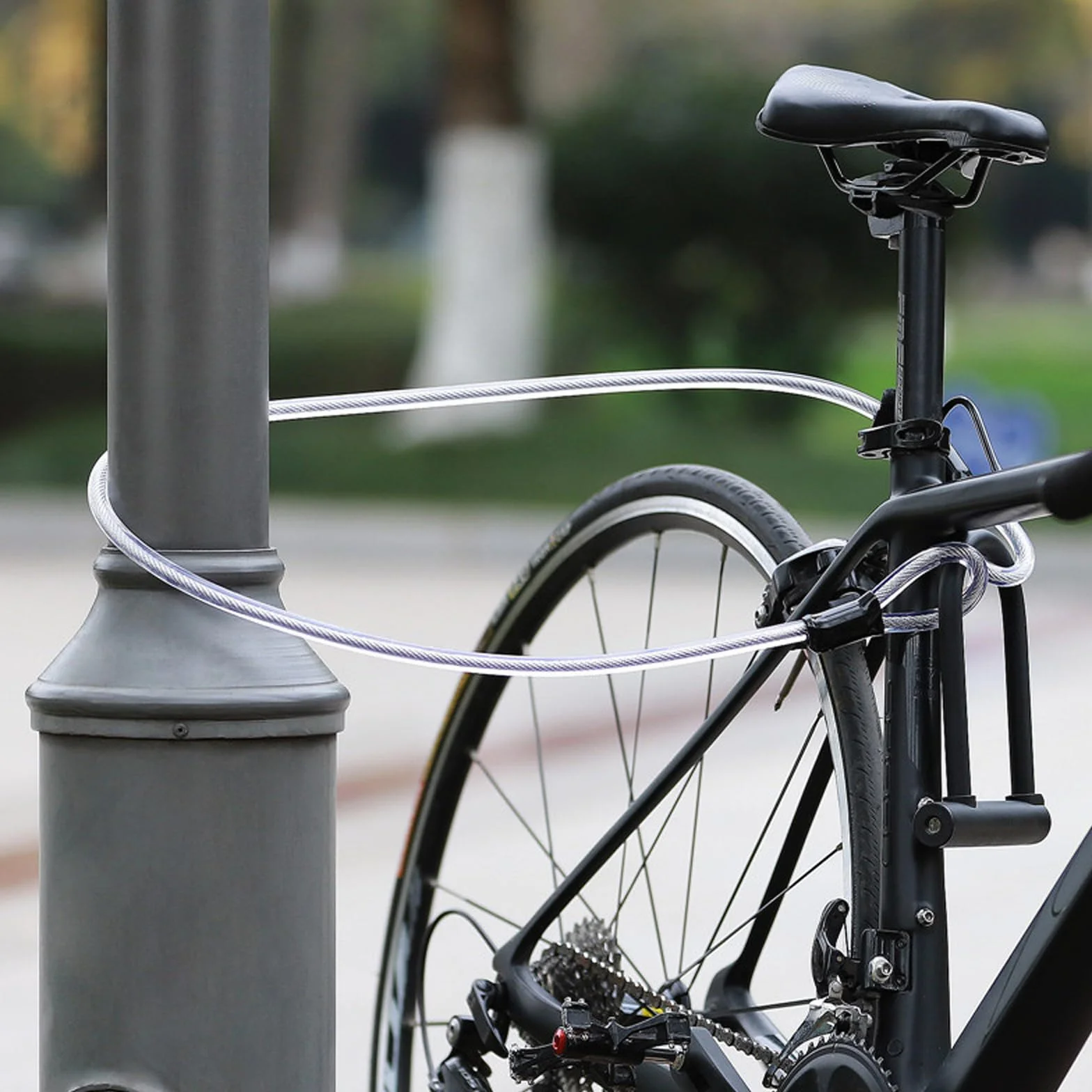 Cavo di Sicurezza Bici 120cm 12mm Acciaio Intrecciato con Estremità ad Anello