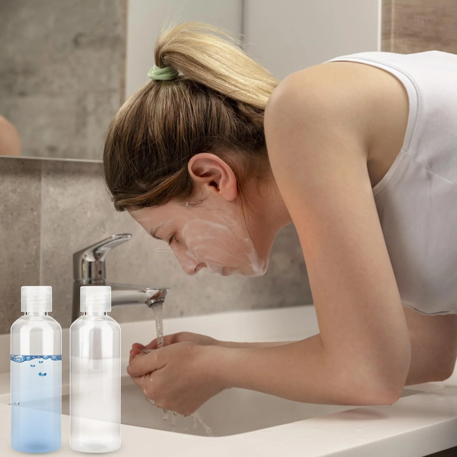 Coicok 11 Pezzi Flaconi da Viaggio 100 ml, Viaggio Accessori Utili con 3 Piccoli Imbuti, Trasparente Bottiglie da Viaggio con Etichette e Spazzola Pulita, Contenitori da Viaggioper per Liquide Shampoo