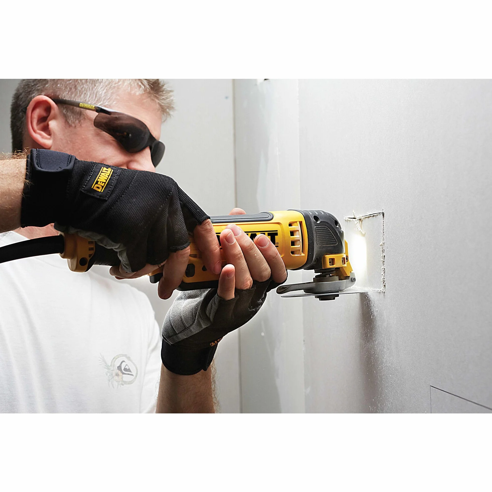 DEWALT DCS355M2-QW Utensile Multifunzione 18V 2x4.0Ah TSTAK