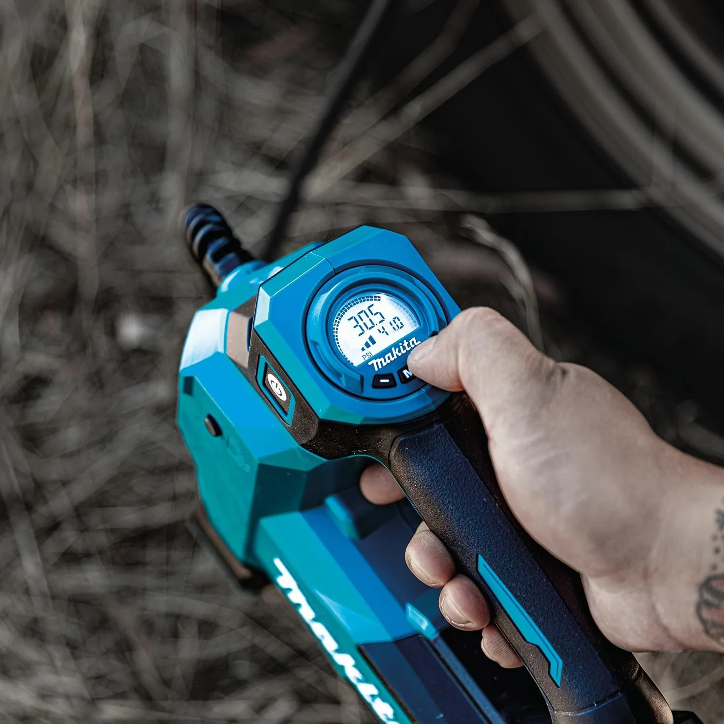 Makita Compressore MP001GZ 11,1 bar 40V max.