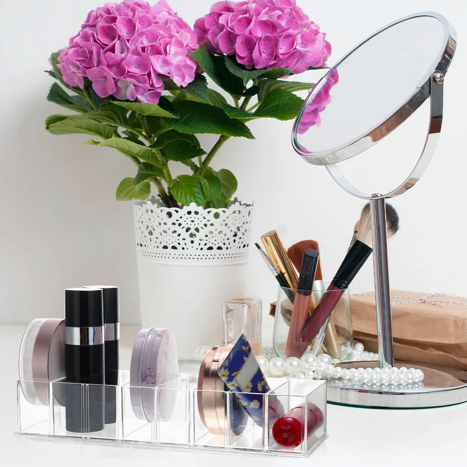Tuanse 8 organizer compatto per trucco in acrilico, staccabile, 8 spazi, trasparente, organizer per ombretti, rossetto, evidenziatore, cosmetici per la cura della pelle, per il bagno