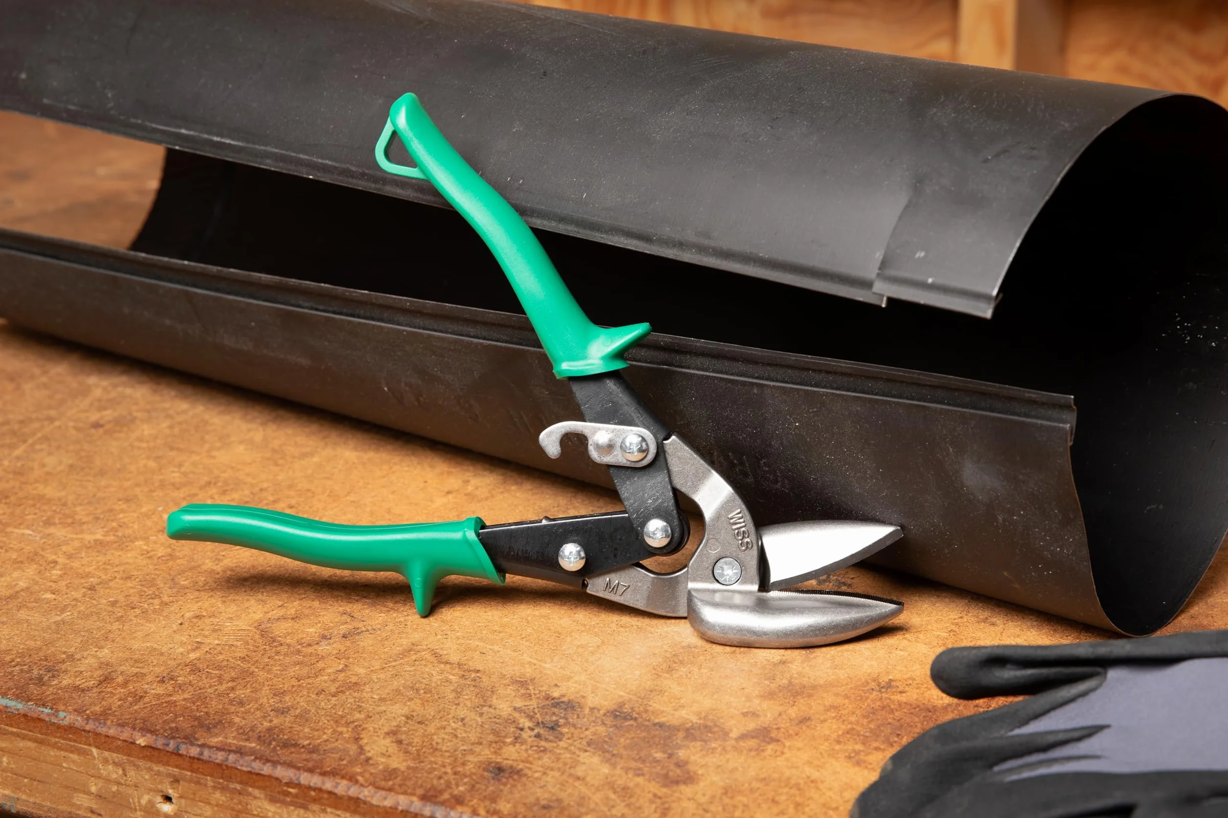 Wiss M7R 235mm 9-1/4-Inch MetalMaster Cesoia sfalsata con impugnature ergonomiche antiscivolo Verde