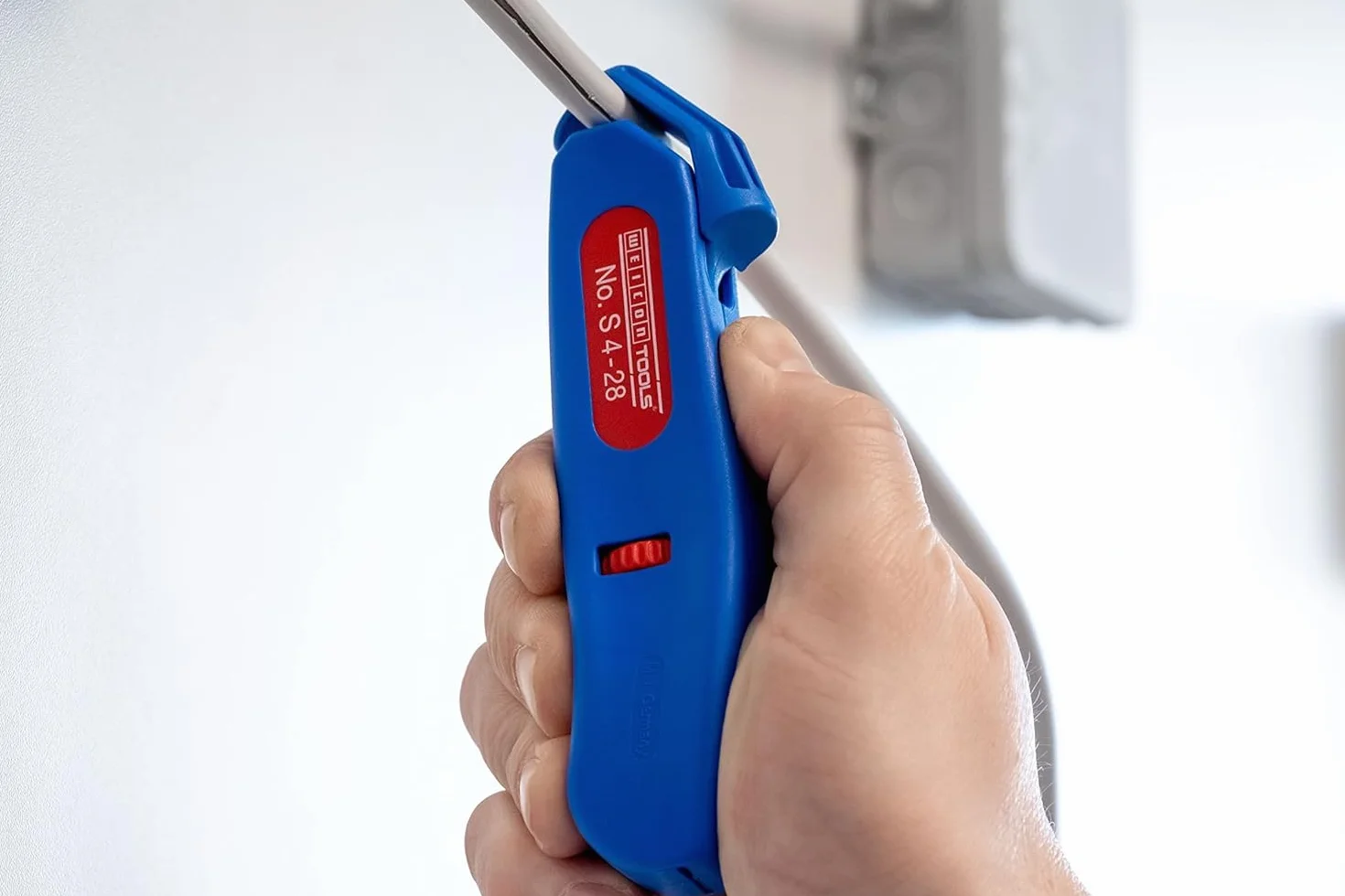 WEICON TOOLS Coltello per cavi S 4-28 | Campo di spelatura 4-28 mm con lama a gancio retrattile