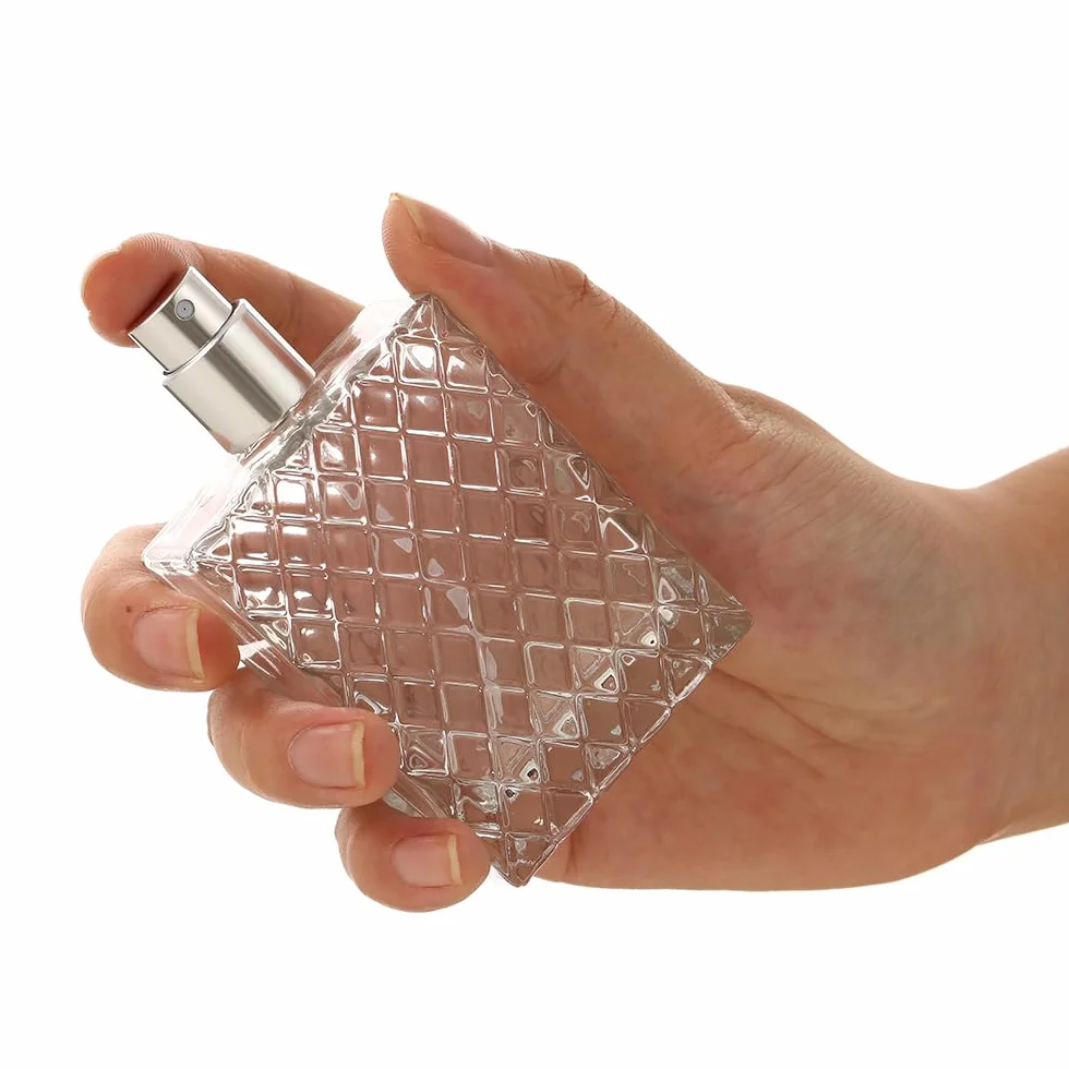 Bottiglia spray per profumo, da 50 ml / 1,7 fl.oz, con nebulizzatore trasparente, ricaricabile, in vetro, flacone vuoto, dispenser quadrato portatile, Argento, 1.7 Ounces