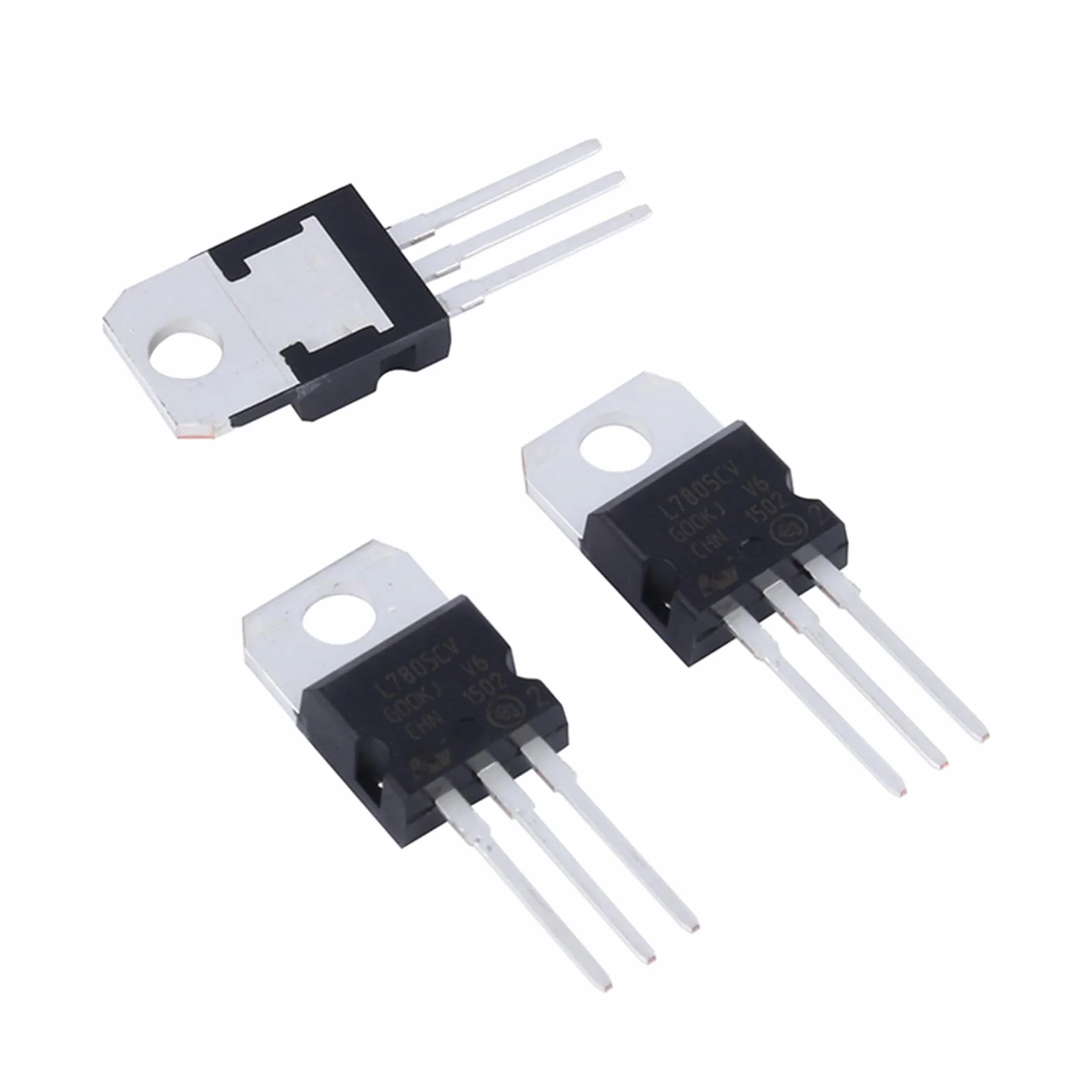 Regolatore Tensione LM7805 5V 1.5A IC Stabilizzatore con Protezione Termica Cortocircuito 10 Pezzi