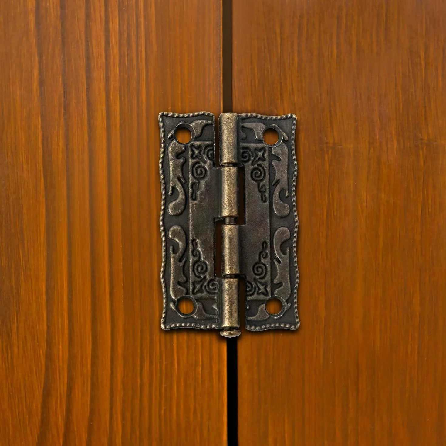 QWORK Serratura antica a gancio Hasp Set di 2 con cerniere e viti per contenitore in legno