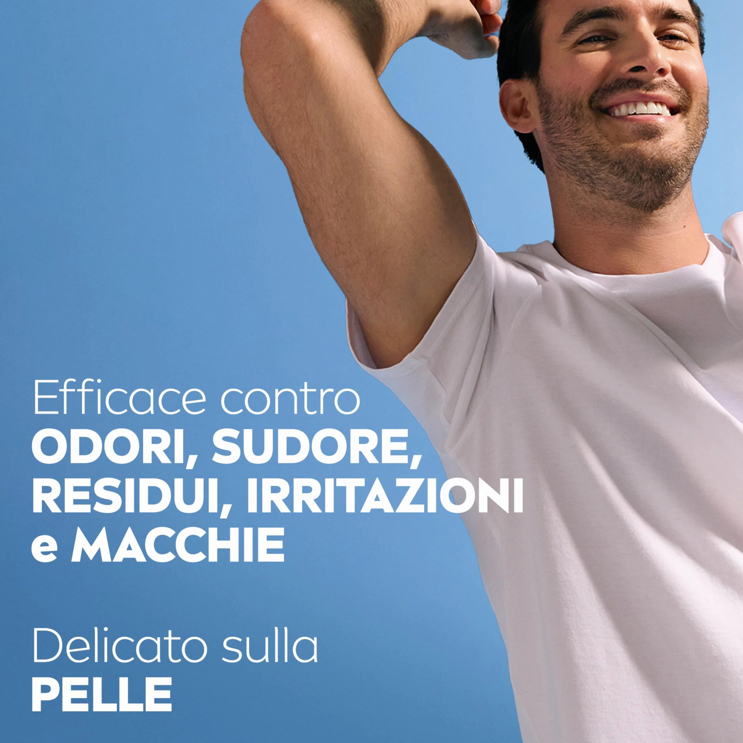 NIVEA MEN Sensitive Kit Cofanetto Regalo Uomo, Set regalo con Schiuma da Barba 200 ml, Balsamo Dopobarba 100 ml, Deodorante uomo Black & White 50 ml e Travel Bag omaggio inclusa