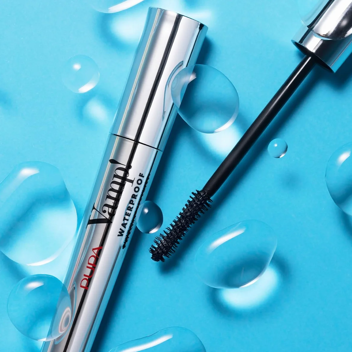 Pupa Mascara Vamp! Waterproof (Colore Extra Black) Effetto Volume rivoluzionario con Tenuta estrema all’Acqua - Adatto a Occhi sensibili e Lenti a contatto (9 ml)