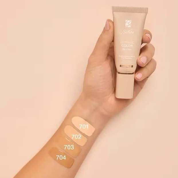 BioNike Defence Color - Skin Tint Siero Fondotinta Leggero SPF 15, con Acido Ialuronico, Blend Multivitaminico e Fitocomplesso Antiossidante, Texture Leggera, Coprenza Modulabile, 30ml