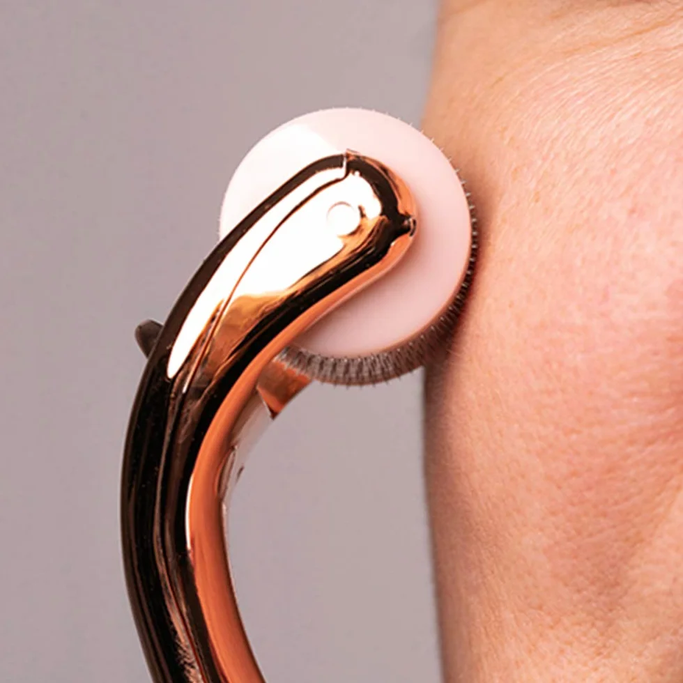 M1 SELECT “NEEDLING” – Dermaroller da 0,5 mm, trattamento anti-invecchiamento domestico, con 540 aghi in titanio medico