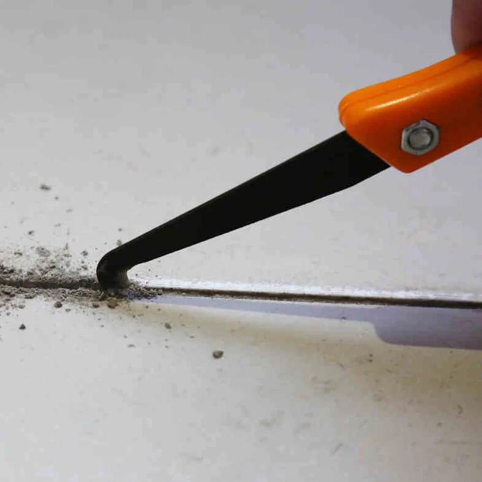 Grout Remover Tool con 8 Lame Sostituibili, Raschietto per Fughe Piastrelle, 2 Pezzi
