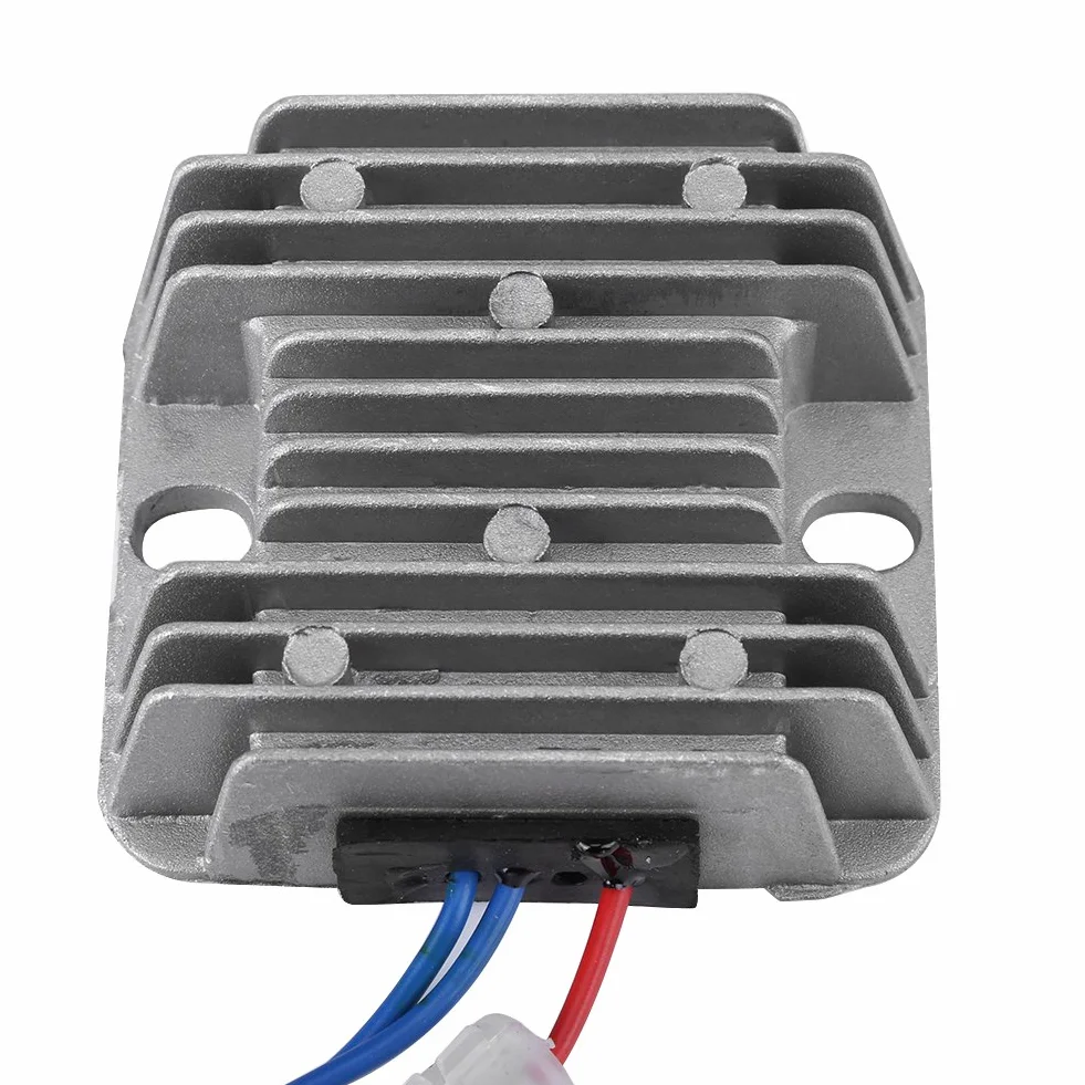 Regolatore di tensione 178F 186F DC12V 2 spine 3 fili alluminio AVR generatore per KDE3500 5000 6500 6700