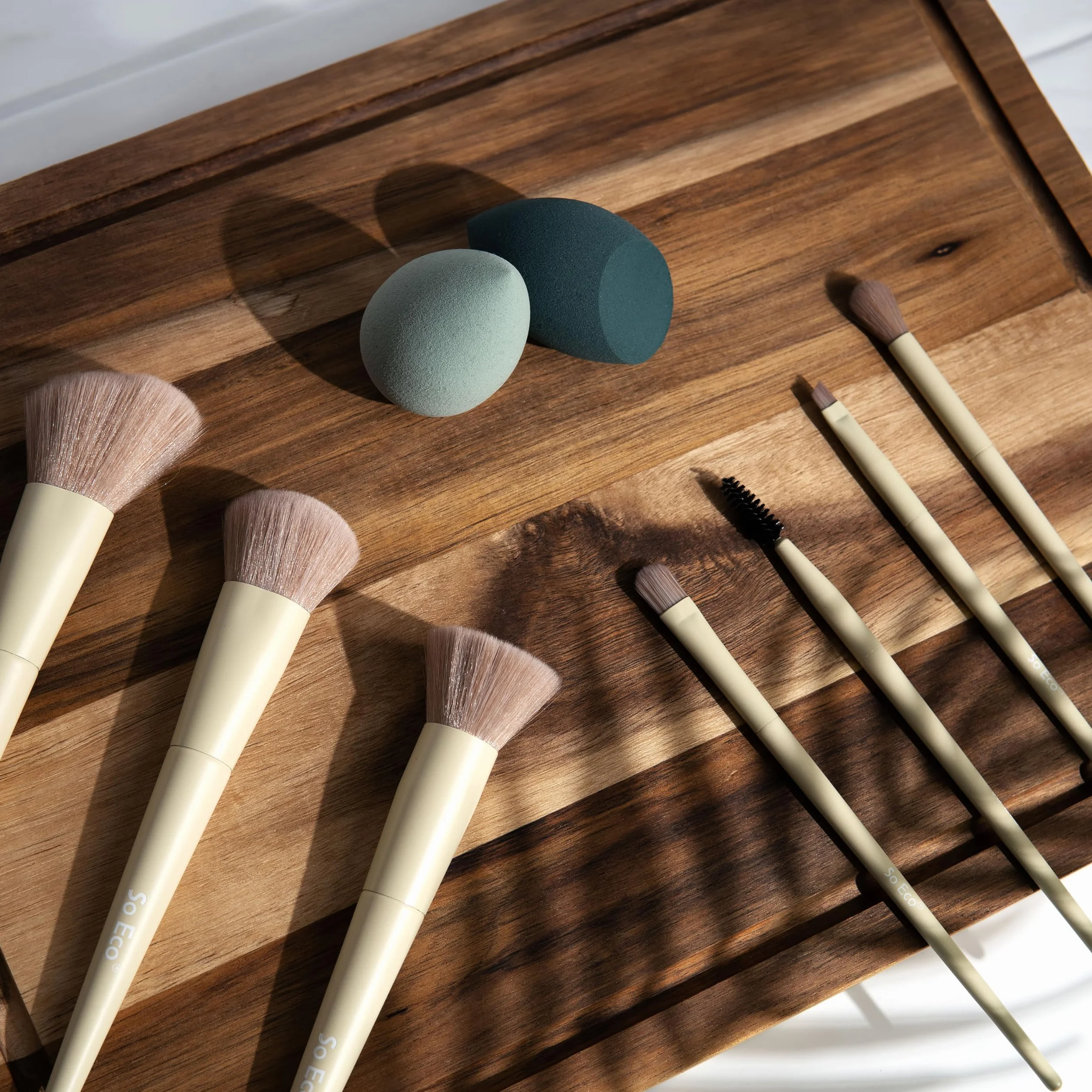 So Eco Exclusive Brush & Sponge Set