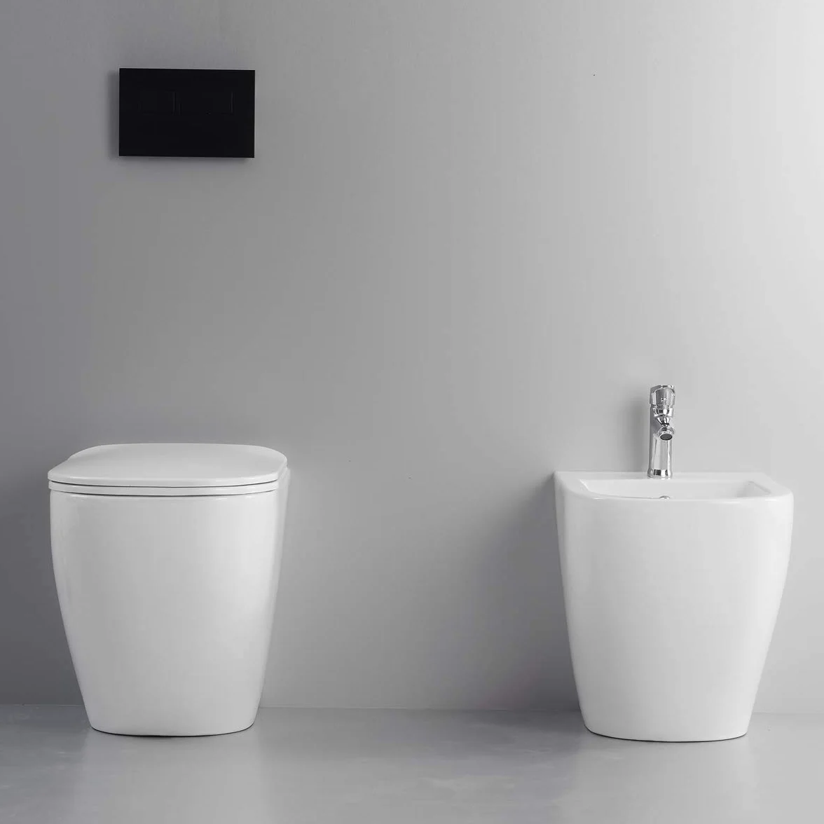 Sanitari bagno a terra filo muro Wc rimless copriwc soft close bidet mod. Nook