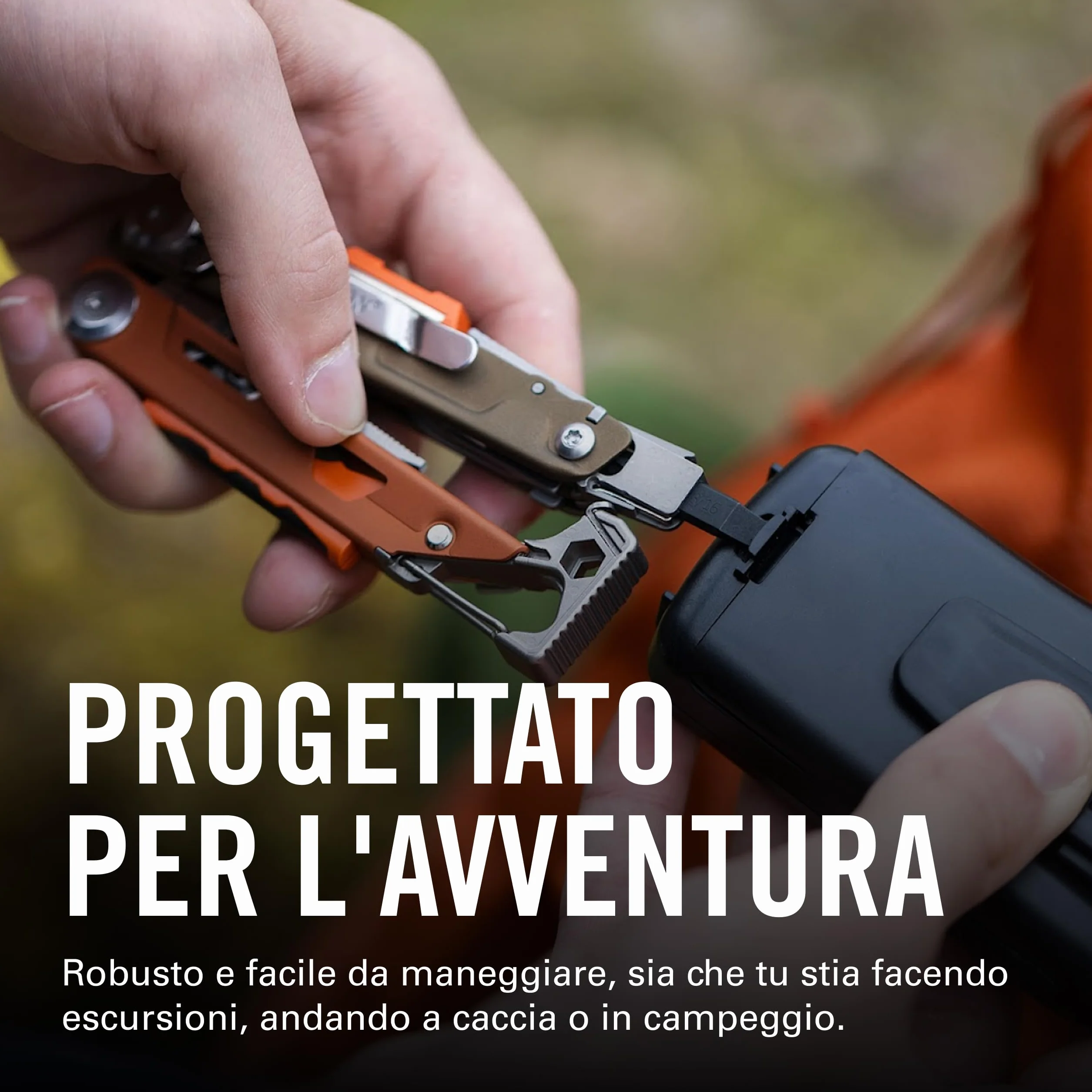 Leatherman Signal Multi-Tool 19 Strumenti Campeggio Sopravvivenza Tundrascape