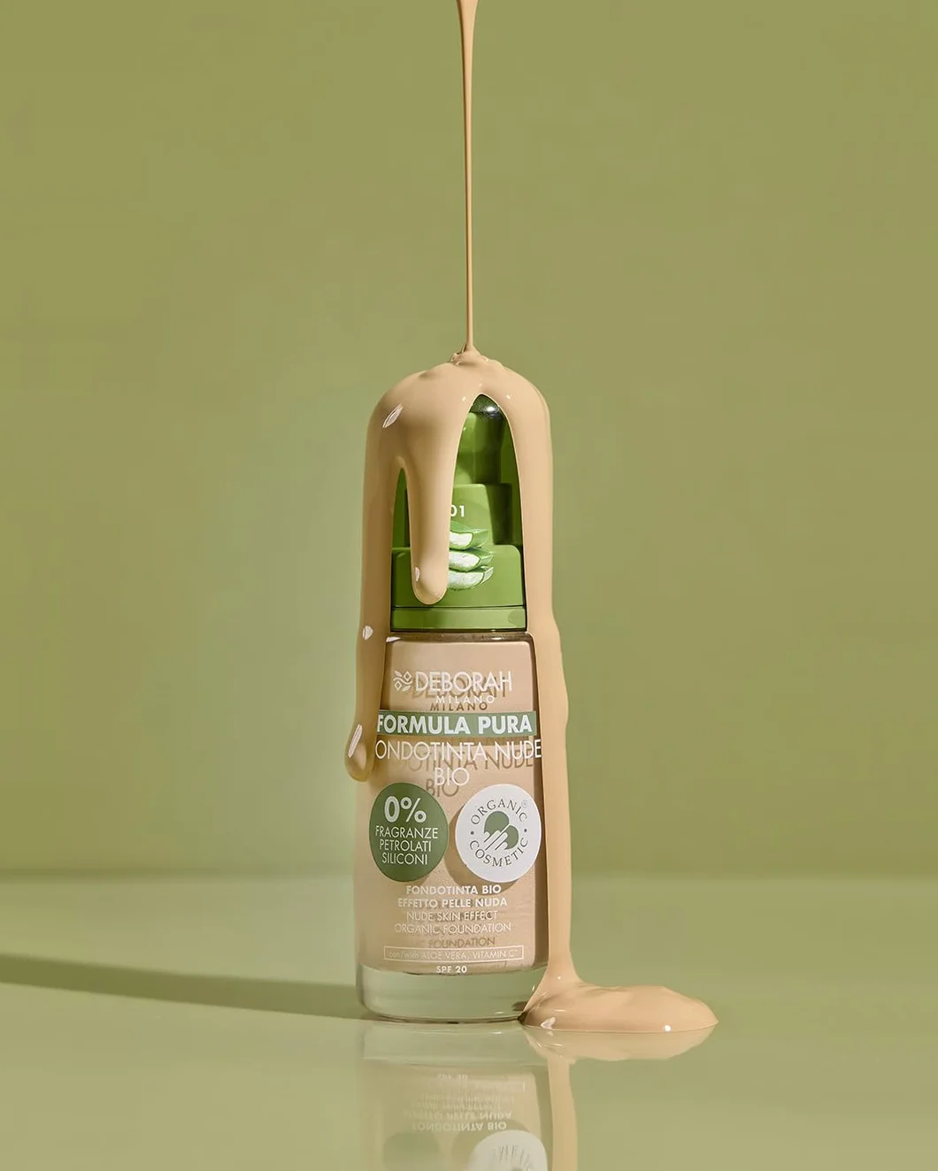 Deborah Milano - Fondotinta Formula Pura Nude BIO, n.03 Beige, con Vitamina C e Aloe Vera, SPF 20, Texture Fluida dalla Coprenza Media, per un Incarnato Uniforme, Radioso e Vellutato