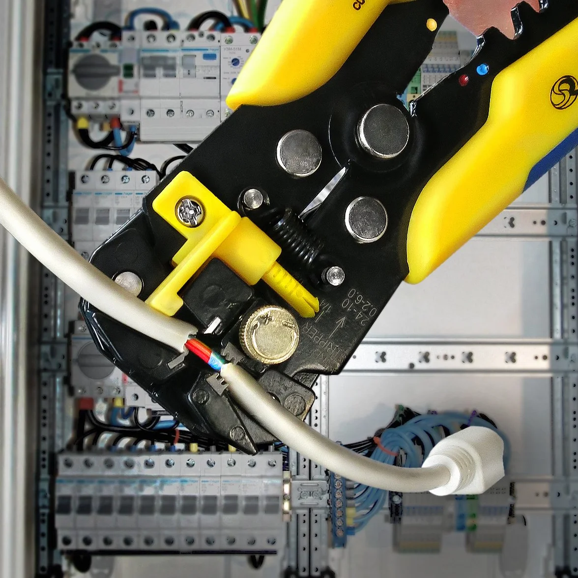 S&R Pinza Spelafili Automatica 205 mm 3 in 1 AWG 24-10 (0,2-6,0 mm²)