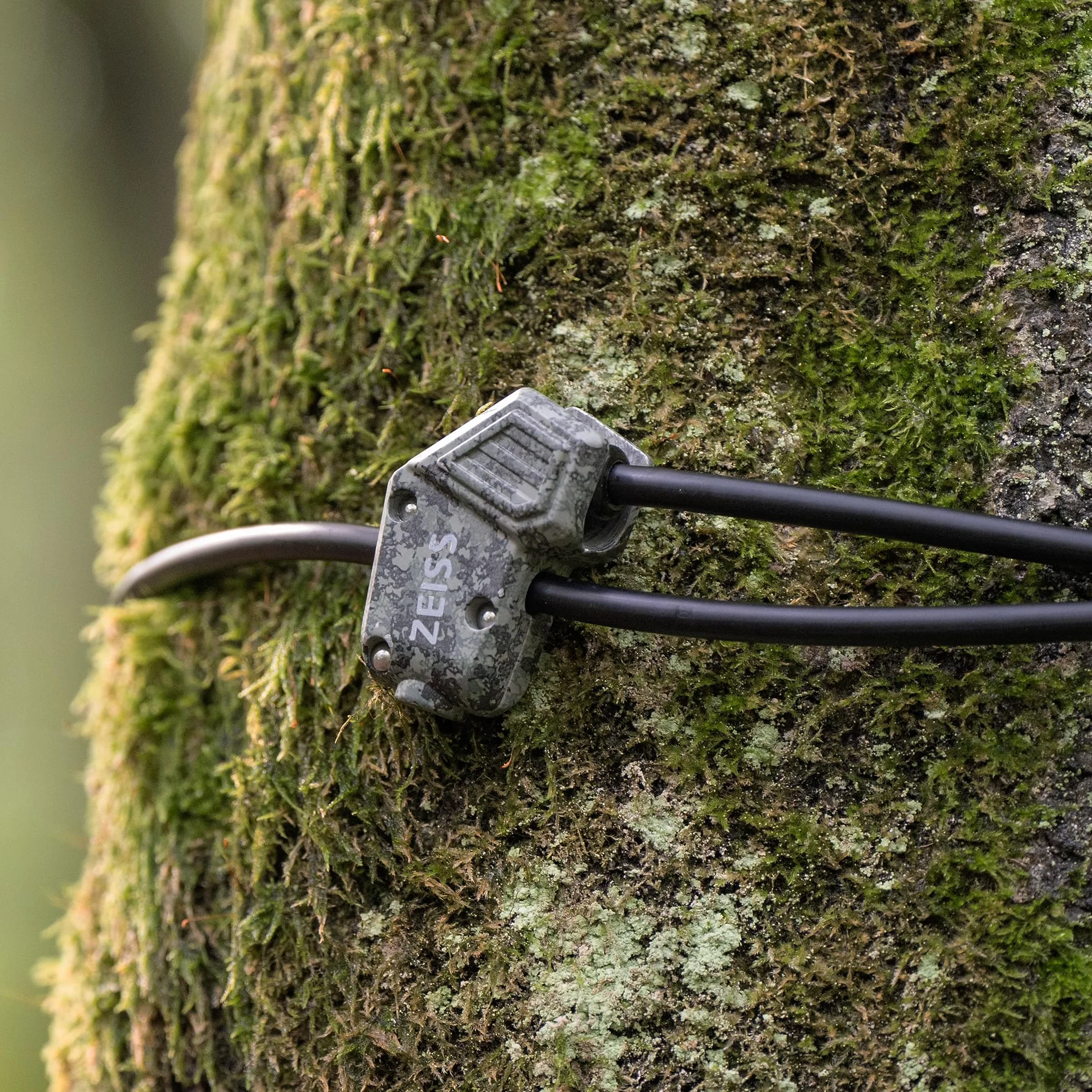 ZEISS Lucchetto Antifurto a Cavo per Fotocamera Selvatica, Corda in Acciaio Resistente alle Intemperie, 2 Chiavi
