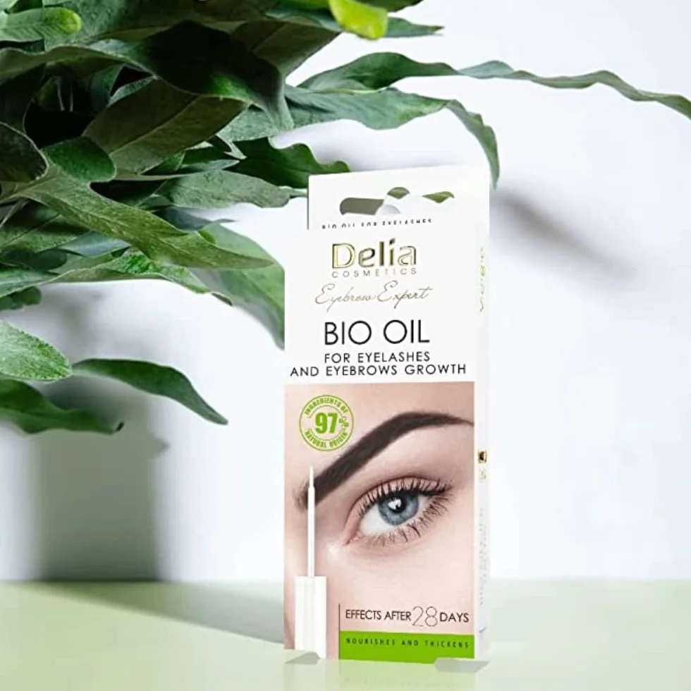 Delia Cosmetics - Olio Bio per Sopracciglia e Ciglia - Conditioner Vegano - Sopracciglia e Ciglia Allungate, Infoltite e Nutrite - Accelera la Crescita - Booster Naturale - 7ml