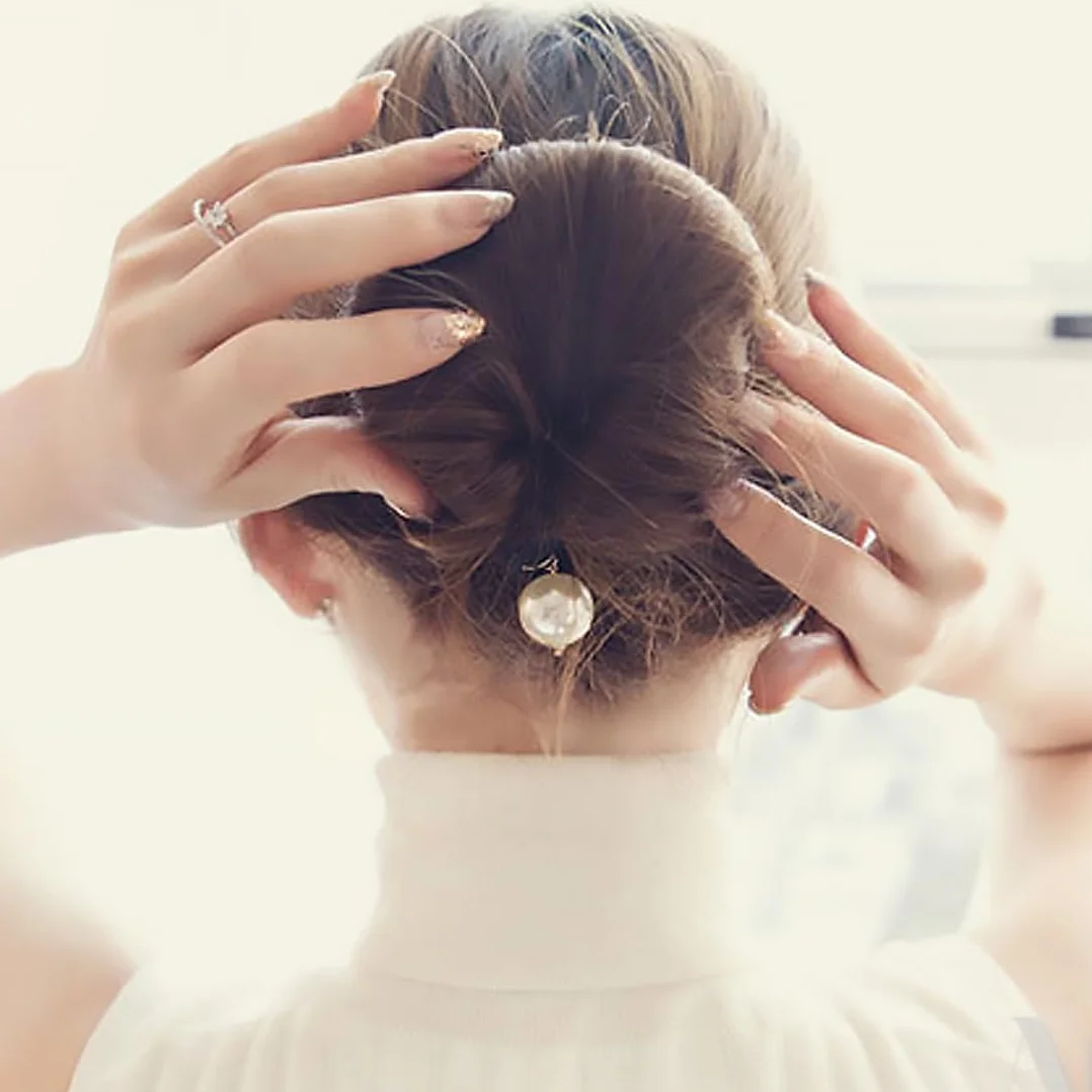 2Pcs Strumento per la Creazione Rapida di Chignon, Capelli Strumento per Intrecciare, Twist Curler Donut Strumenti, Magico Articolo per Raccogliere i Capelli in Modo Semplice e Veloce