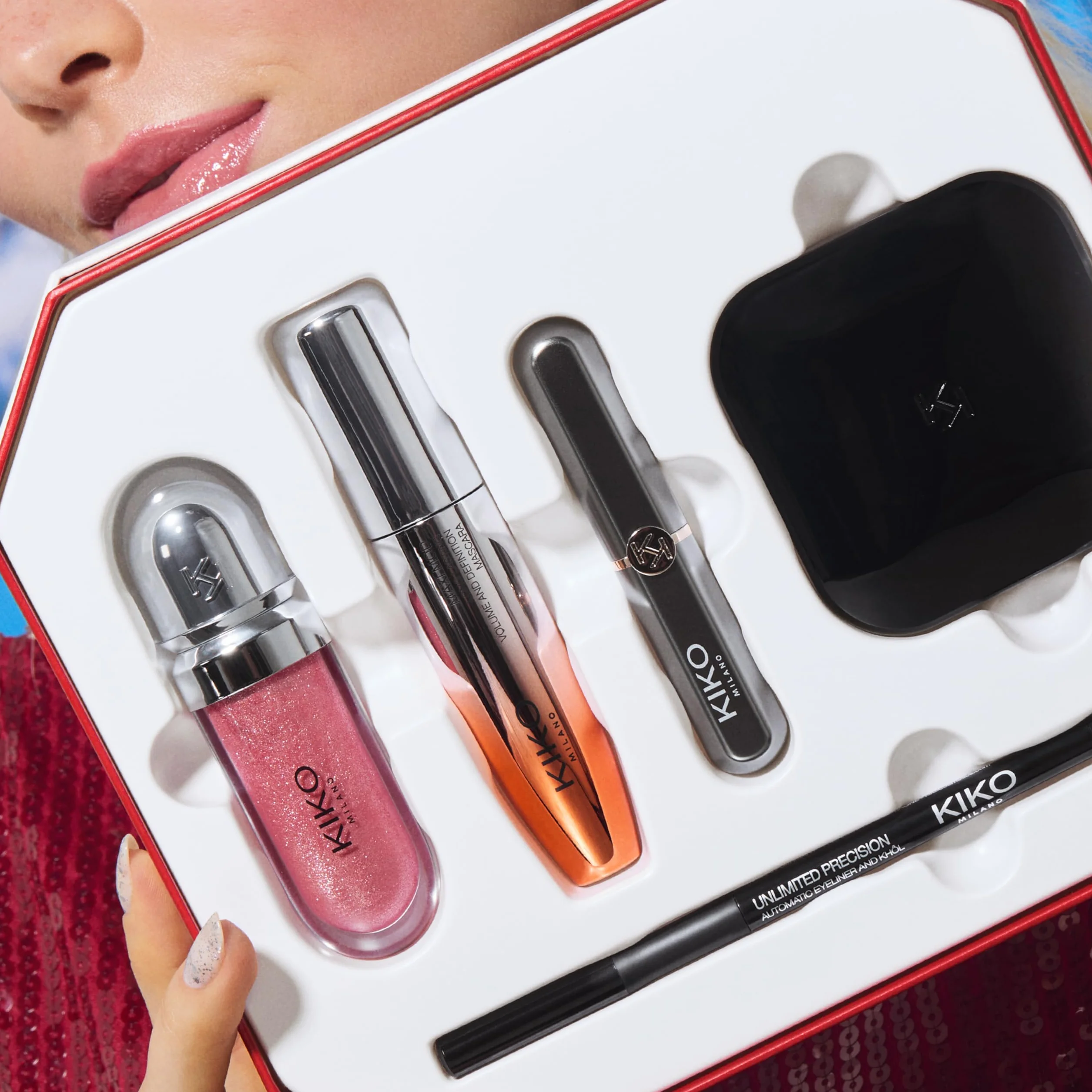 KIKO Milano Snow-Kissed Holiday Timeless Look Makeup Gift Set, Gift Set Makeup: Mascara Effetto Volume, Eyeliner, Palette Ombretti, Lucidalabbra E Rossetto