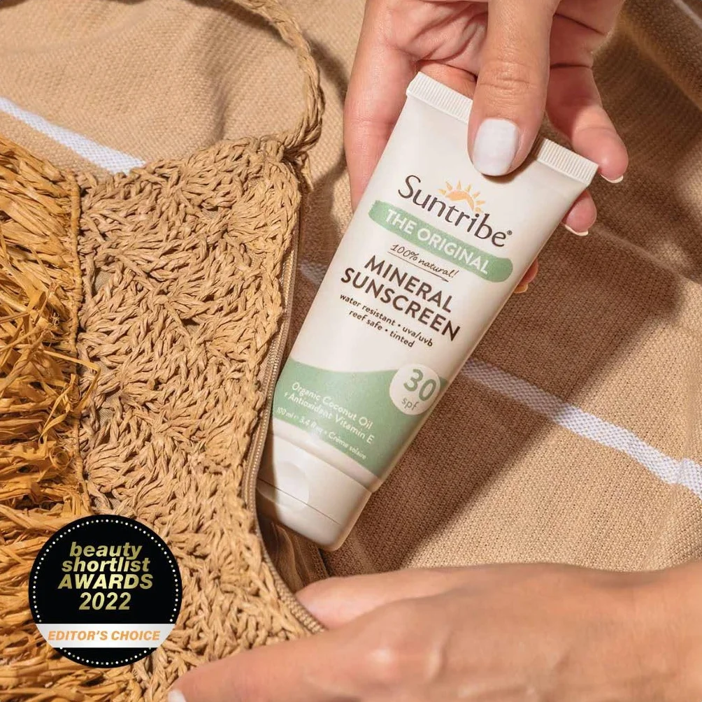 Crema Solare Naturale Minerale FPS 30 Suntribe - 100 ml, Tinta, Biologica - 100% Naturale & Sicura per i Coralli, Non-Nano Ossido di Zinco, Resistente all'Acqua - Vincitore Beauty Shortlist Awards
