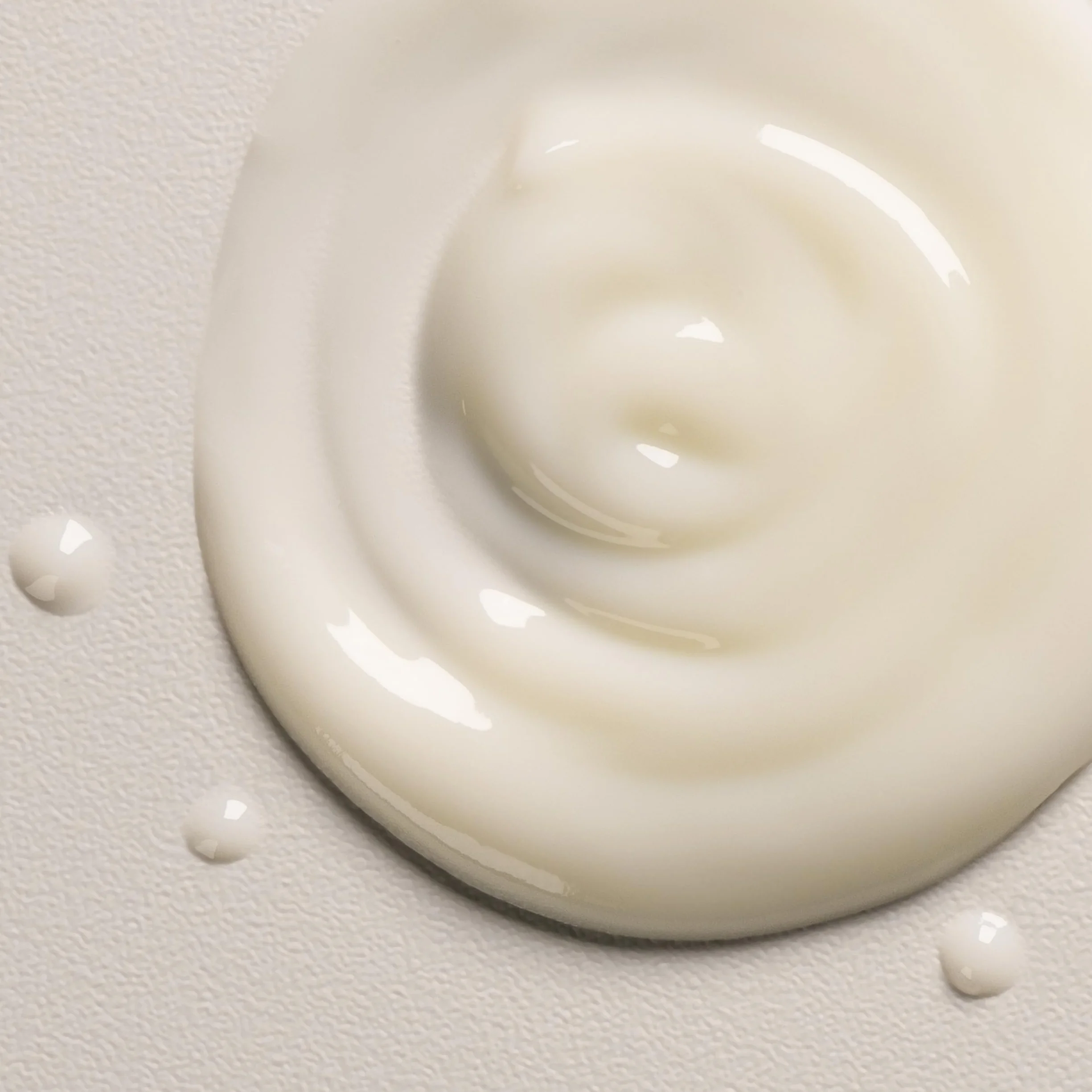 Davines OI All In One Milk - Spray per capelli multifunzionale a texture latte - Trattamento per proteggere, idratare, ammorbidire i capelli - 135 ml