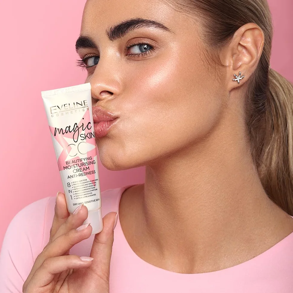 Eveline Cosmetics Magic Skin CC Crema di Bellezza Idratante per Rossori 8-in-1 con Acido Ialuronico e Vitamina E, 50ml
