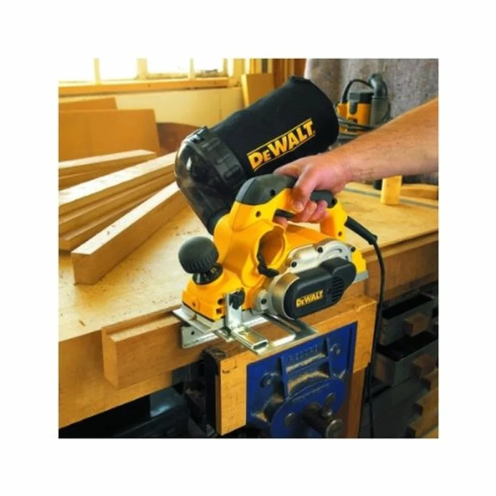 DEWALT pialletto 1050W 82x4,0mm D26500K-QS