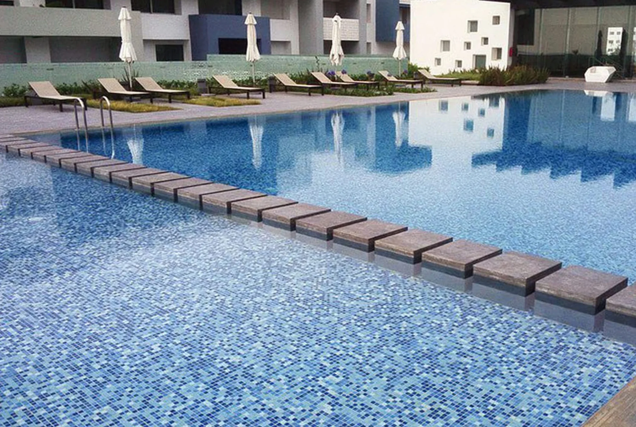 M-COLAFLEX PISCINAS Adesivo cementizio flessibile 2,5 kg per piastrelle piscine