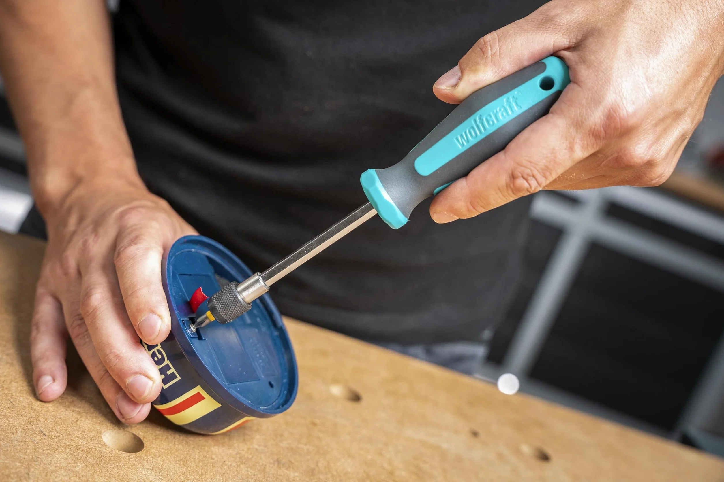 Wolfcraft Avvitatore manuale con vano portainserti lungo