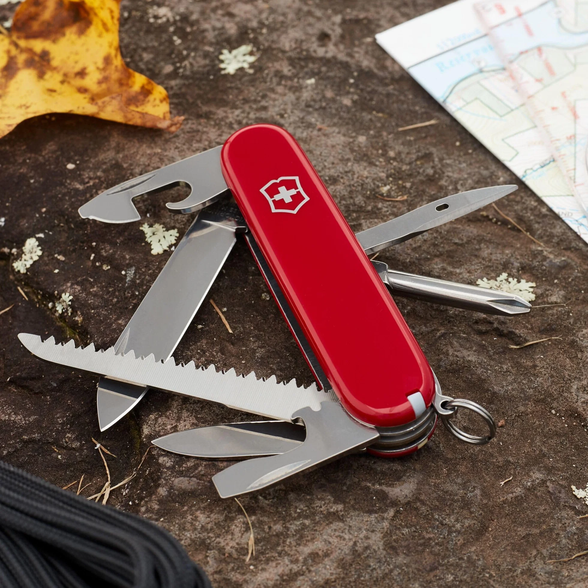 Victorinox Hiker Original Swiss Army Knife 13 Functions Camping Tool