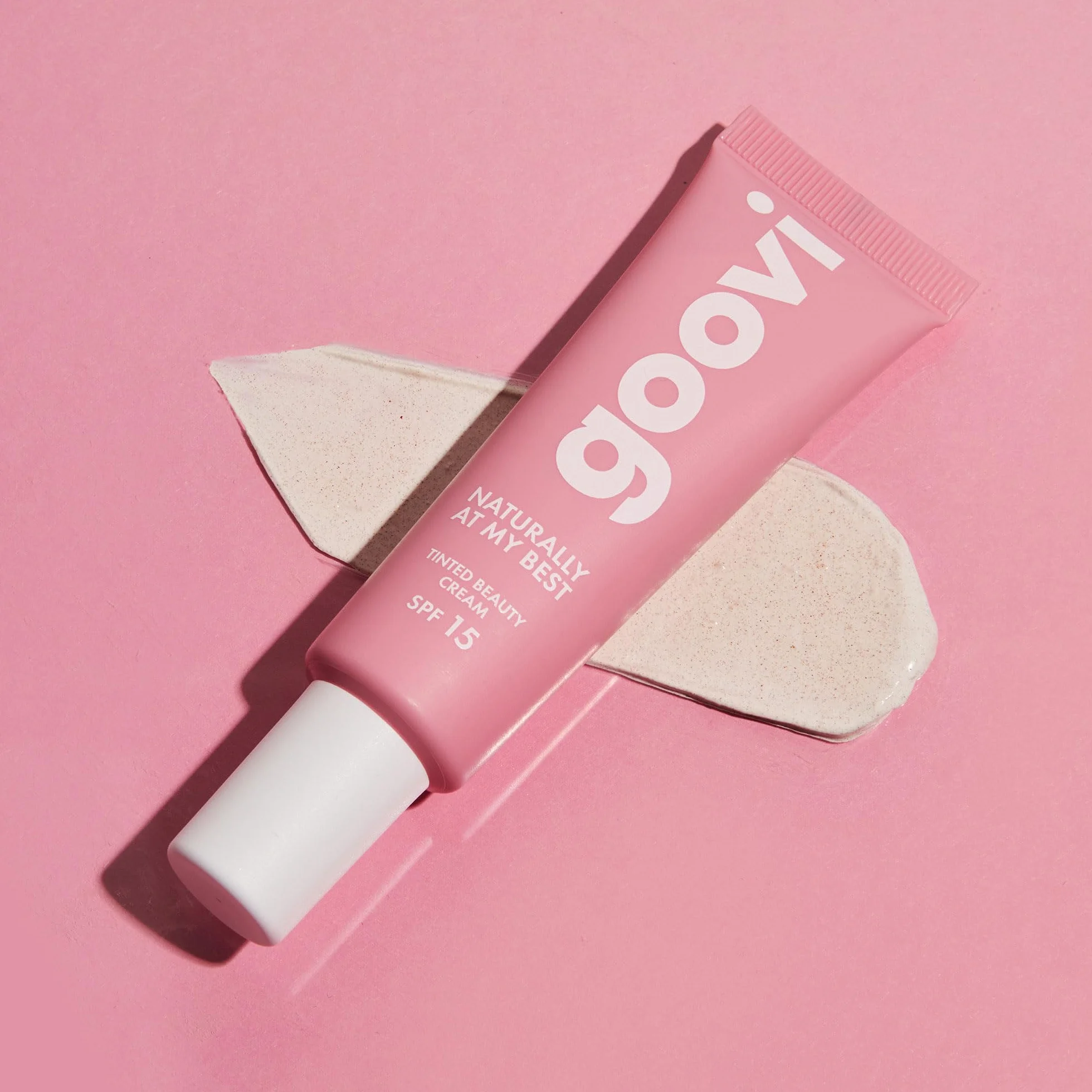 GOOVI Naturally At My Best Tinted Beauty Cream - Crema giorno colorata con SPF 15, BB Cream naturale per tutti i tipi di pelle, idratazione, copertura e cura in uno, 30 ml