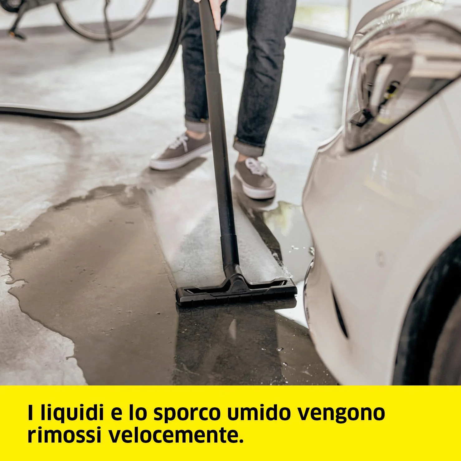 KÄRCHER aspiratore solidi liquidi WD 4 S V-20/5/22 1000 W contenitore acciaio inox 20 l tubo aspirazione 2,2 m funzione soffiante