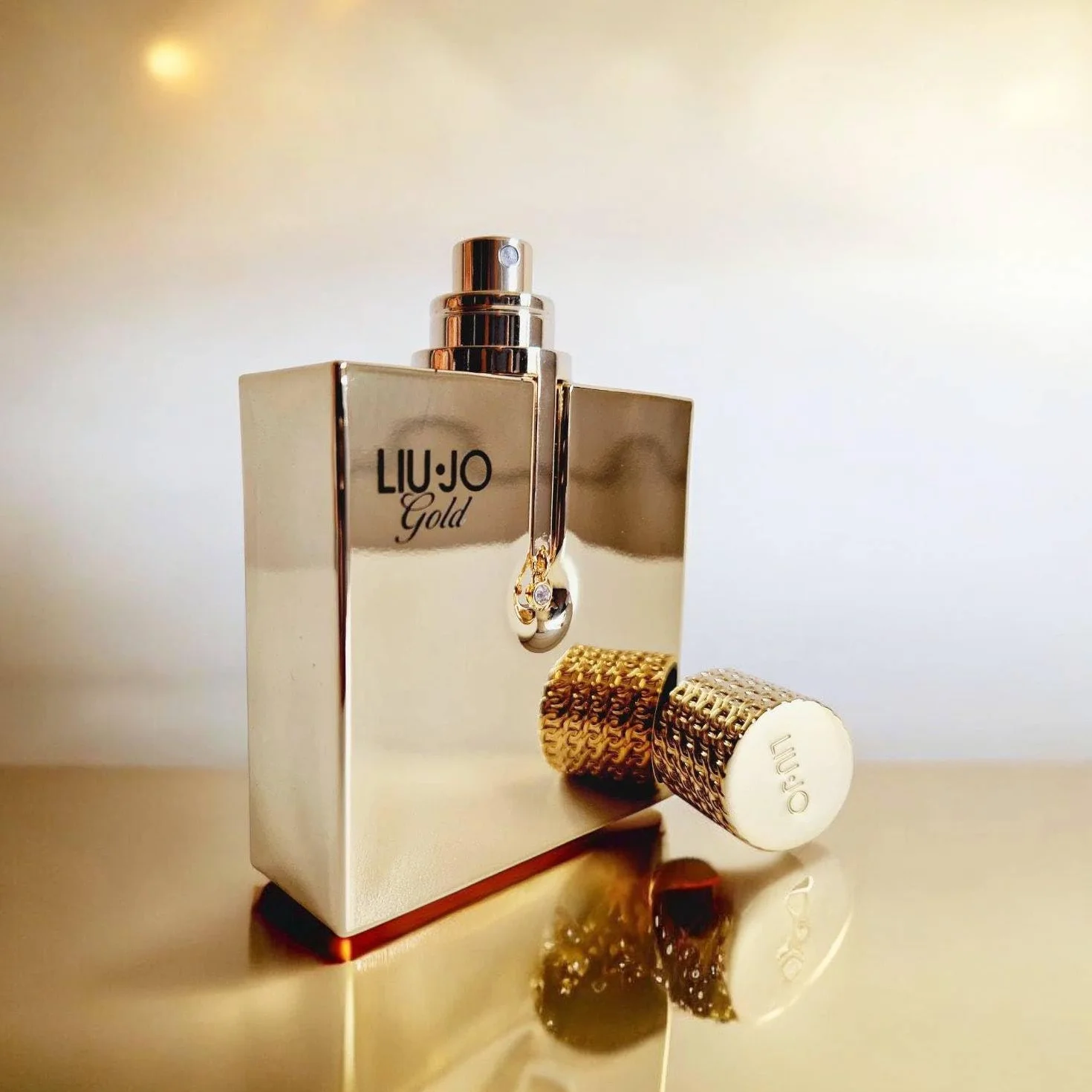 Liu Jo Gold Set Regalo Donna Profumo Eau De Parfum Spray 50ml e Crema Corpo 100ml