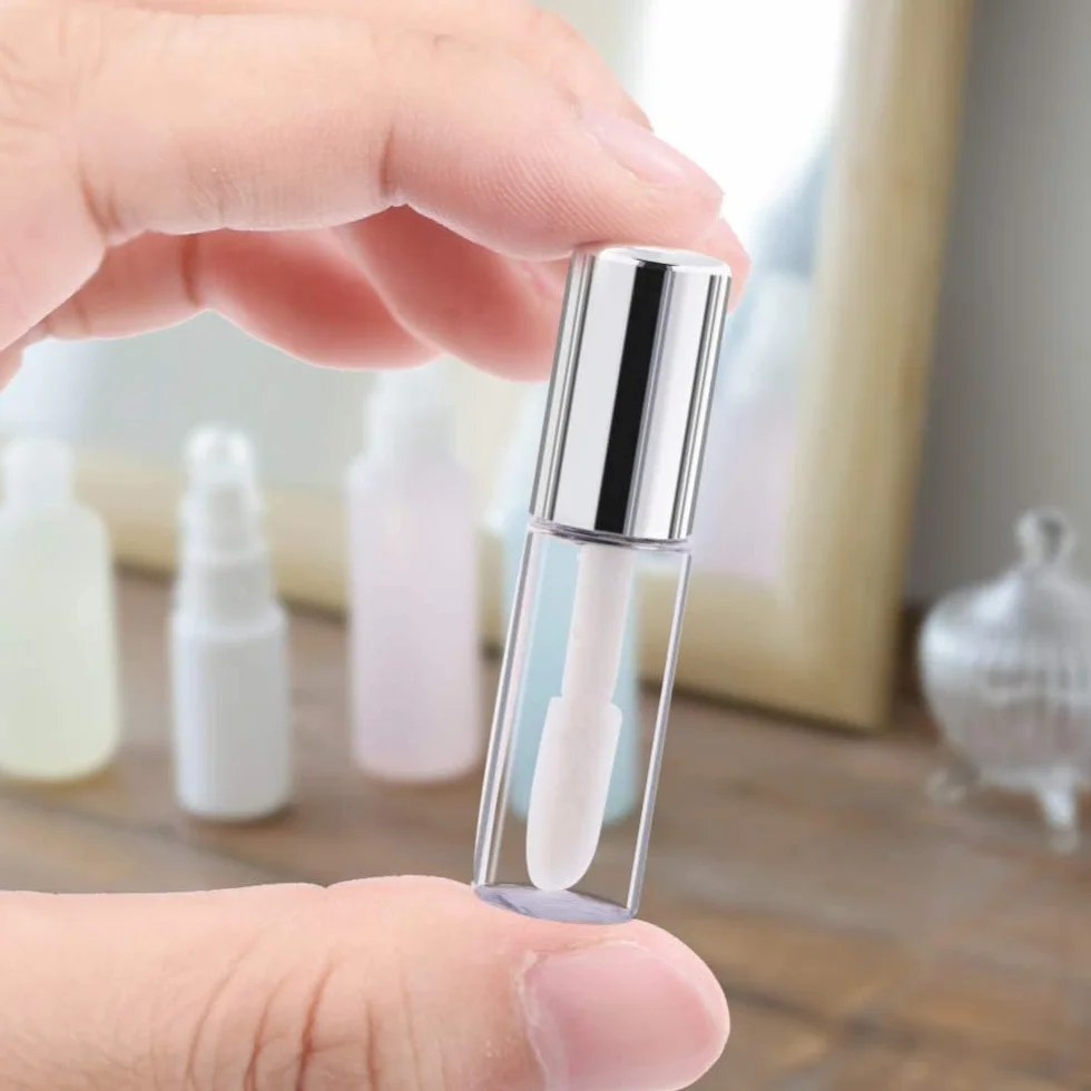 Mini tubo vuoto per lucidalabbra, Tubi per Lucidalabbra con Bacchetta, 45 pezzi mini balsamo per labbra da 1,2 ml bottiglia carina contenitore cosmetico vuoto tubo lucidante da viaggio