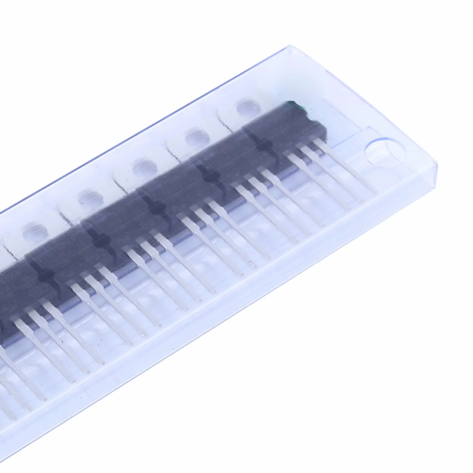 Regolatore Tensione LM7805 5V 1.5A IC Stabilizzatore con Protezione Termica Cortocircuito 10 Pezzi