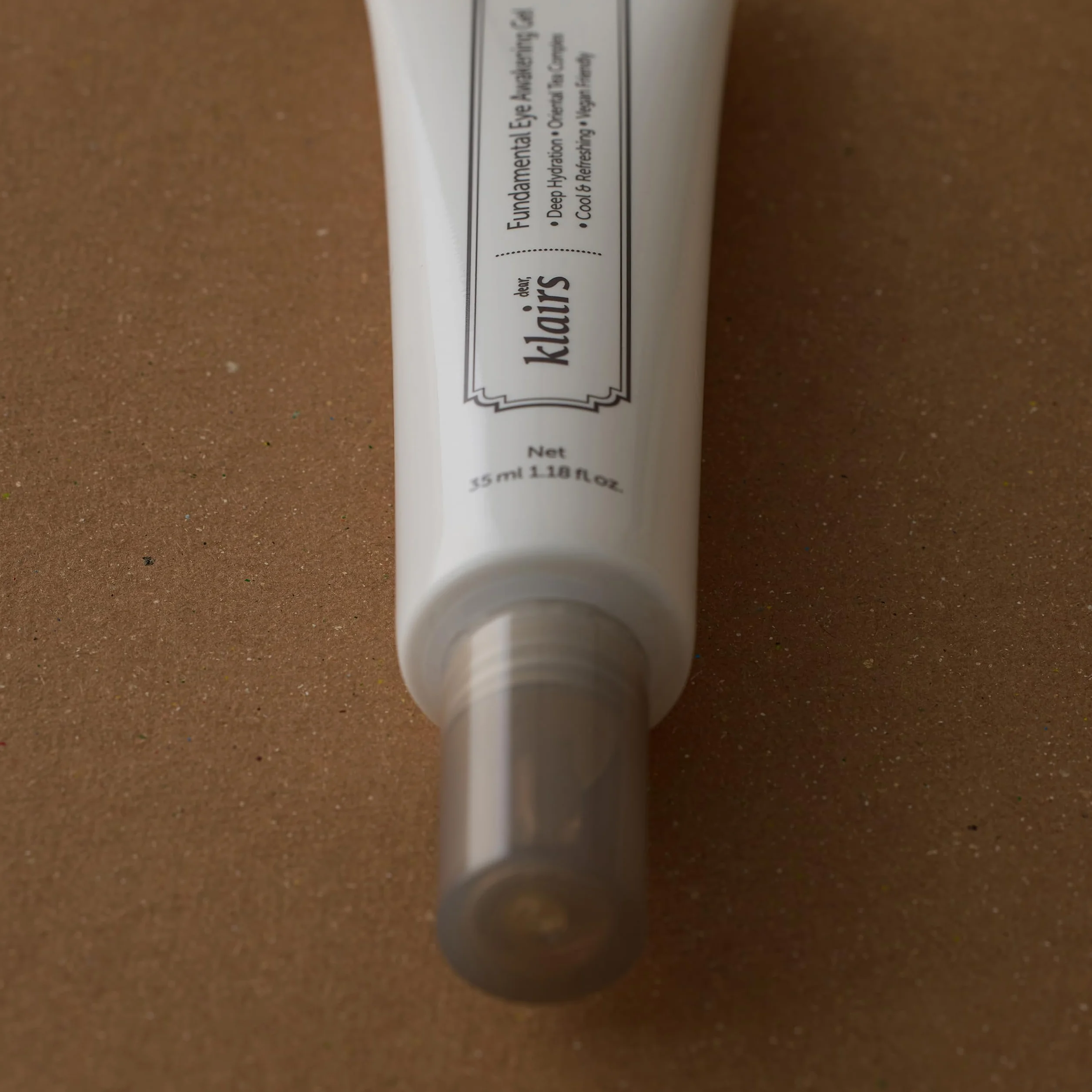 DearKlairs Gel fondamentale per il risveglio degli occhi 35 ml | Vegano, Migliora le occhiaie con azione anti-gonfiore e antiossidante per borse, trattamento occhi gonfi per donna